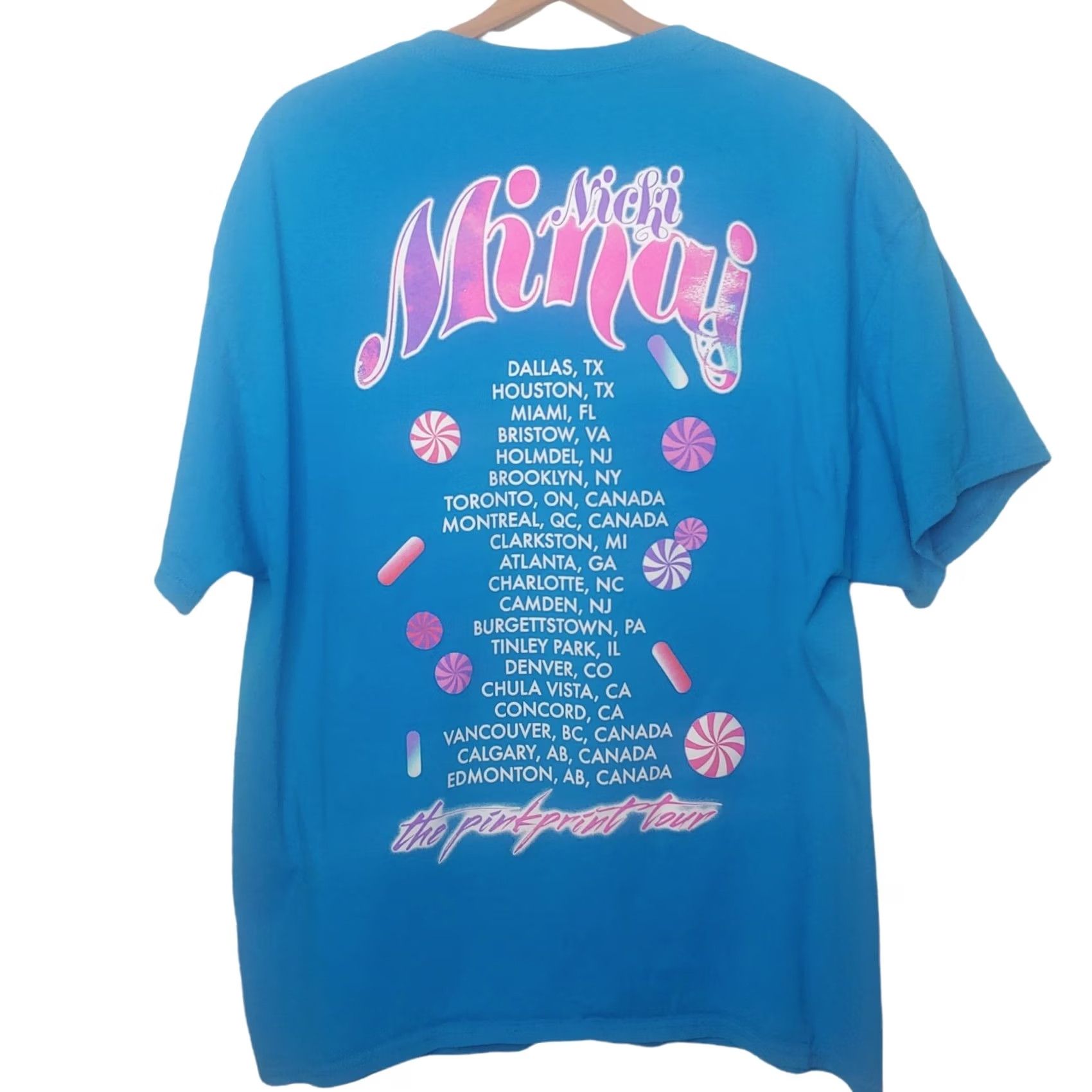 Gildan Nikki Minaj Pink Print Tour Shirt XL Blue Rap Music Lolli Pop Candy Sexy Dance Shirt Mens XL Blue Size US XL / EU 56 / 4 - 3 Thumbnail