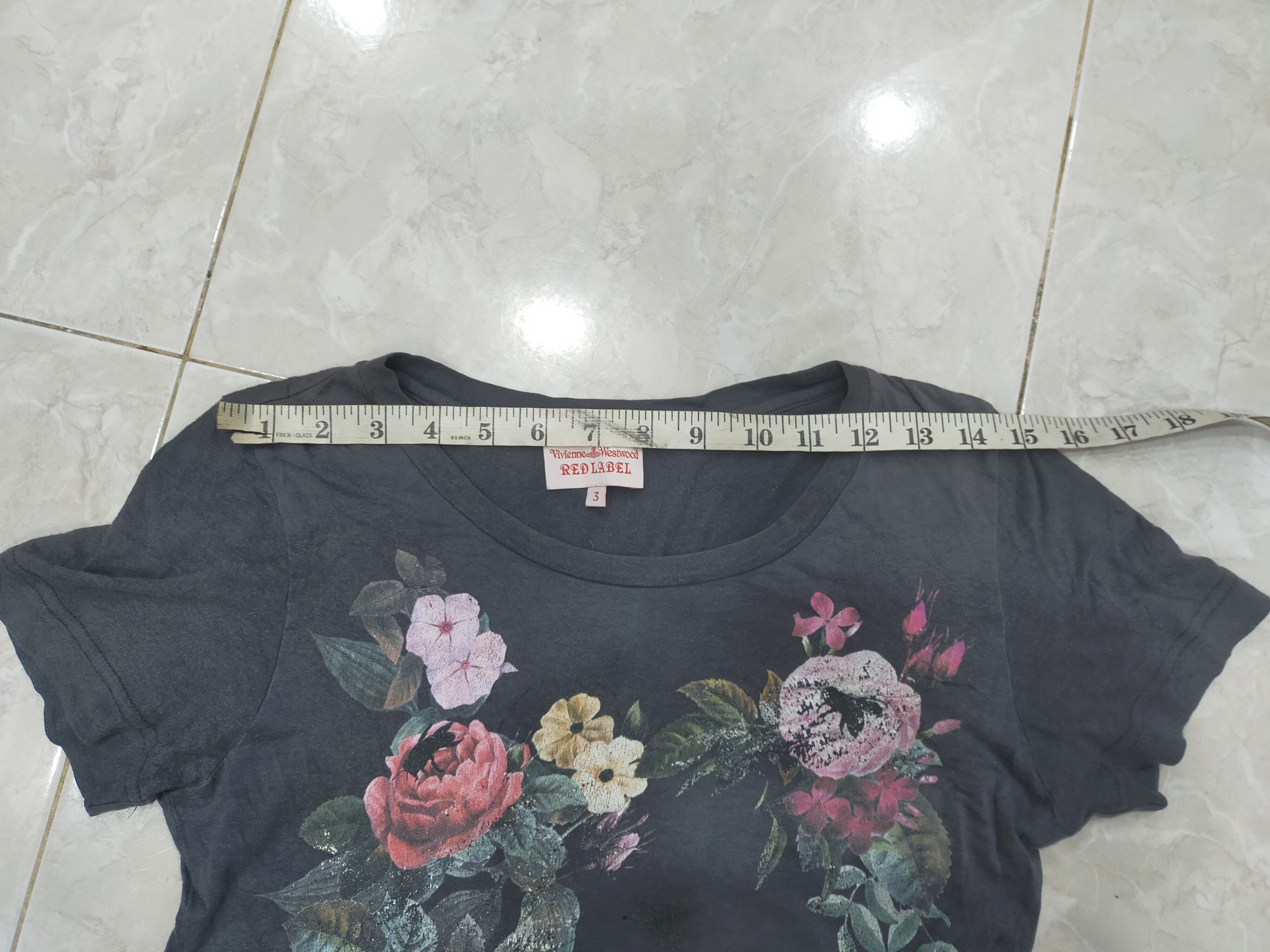 Designer × Vintage × Vivienne Westwood Vintage Vivienne Westwood Distressed Tee Size S / US 4 / IT 40 - 13 Thumbnail