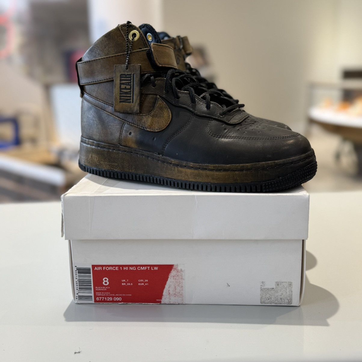 Nike Nike Air Force 1 High Pigalle Black Gold Size US 8 / EU 41 - 7 Thumbnail