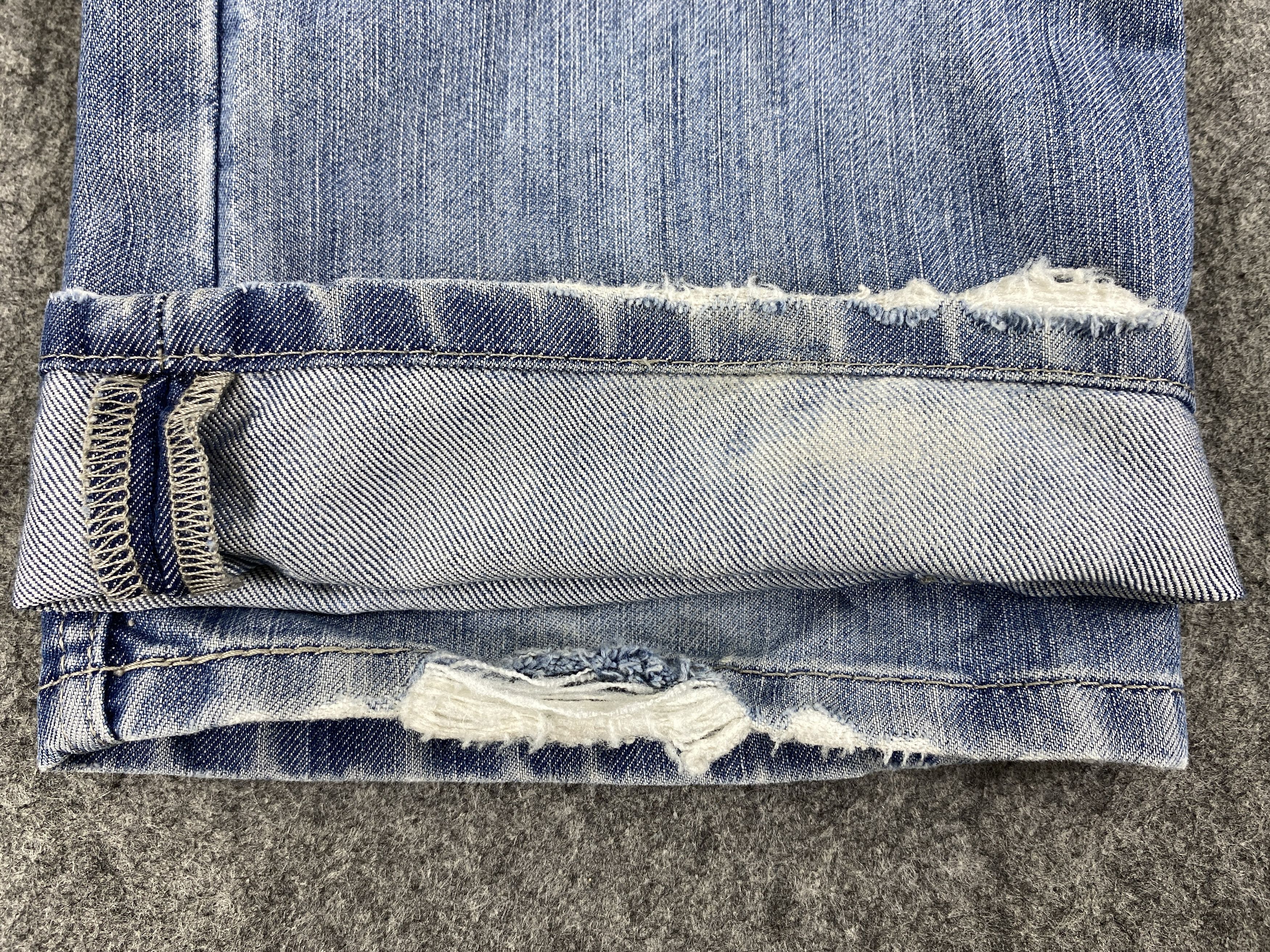 Levi's Light Wash Vintage Levi's Jeans 35x33 Denim -SJ083 Size US 35 - 10 Thumbnail