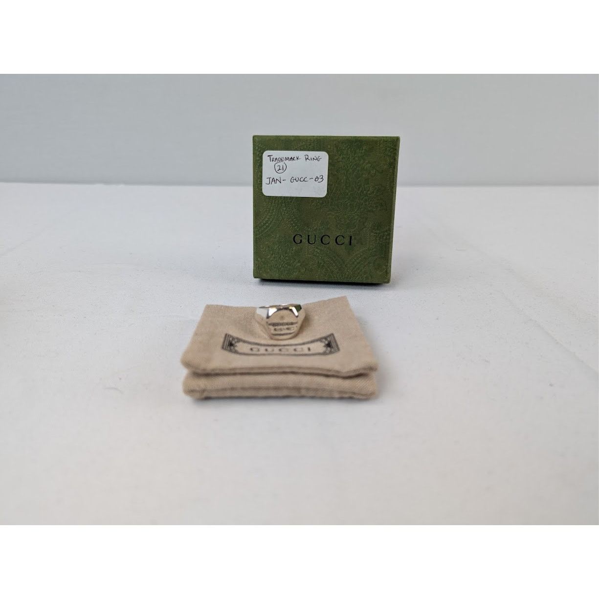 Gucci o1rshd1 Size: 21 / Trademark Ring in Silver Size ONE SIZE - 11 Thumbnail