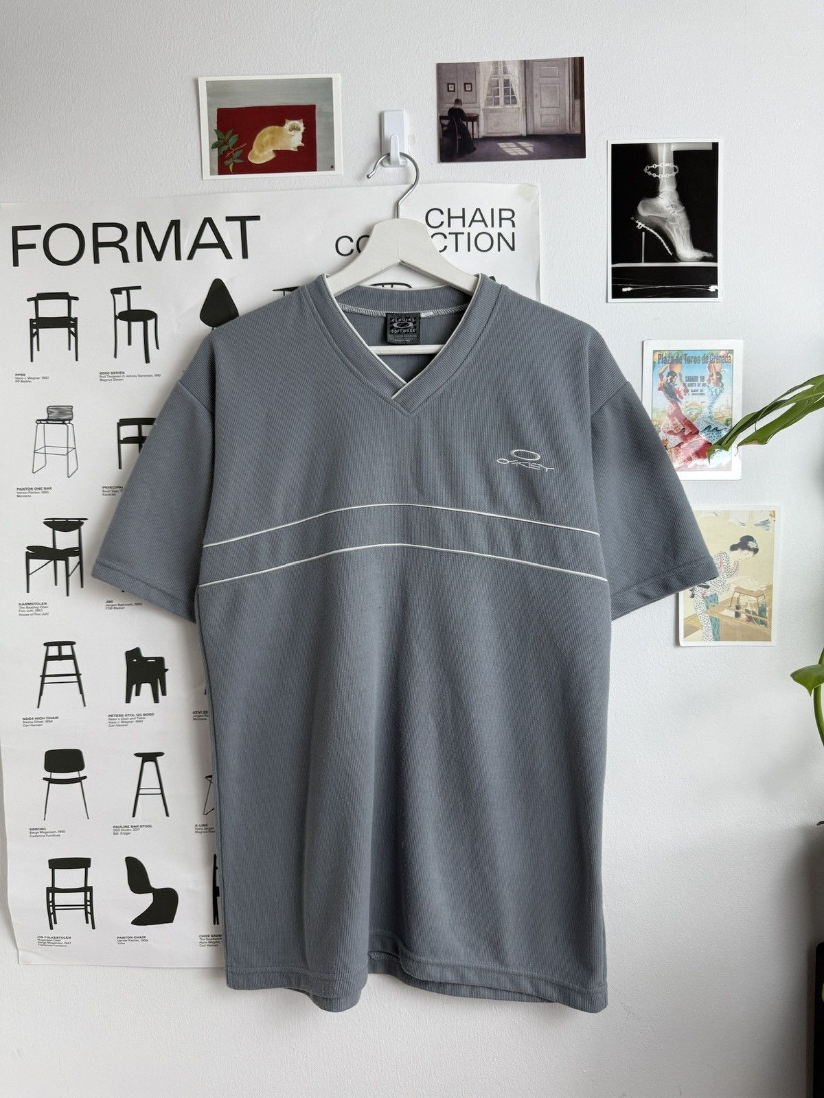 Oakley × Vintage Vintage 90s Oakley Software v neck t-shirt M gorpcore skate Size US M / EU 48-50 / 2 - 1 Thumbnail