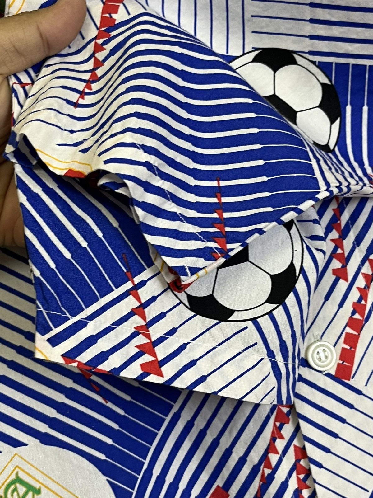 Sports Specialties VINTAGE JFA JAPAN NATIONAL TEAM FC 3/4 HAND BUTTON UPS SHIRT Size US L / EU 52-54 / 3 - 8 Thumbnail