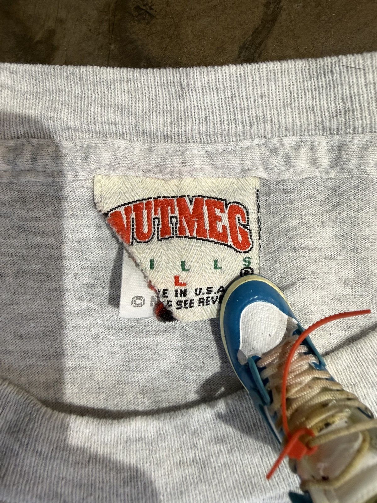 Vintage Vintage Chris Webber Nutmeg Tee Size US L / EU 52-54 / 3 - 3 Thumbnail