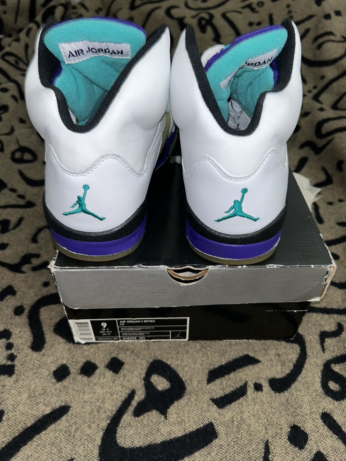 Jordan Brand 2006 DS Air Jordan V (5) LS “Grape” Size US 9 / EU 42 - 3 Thumbnail