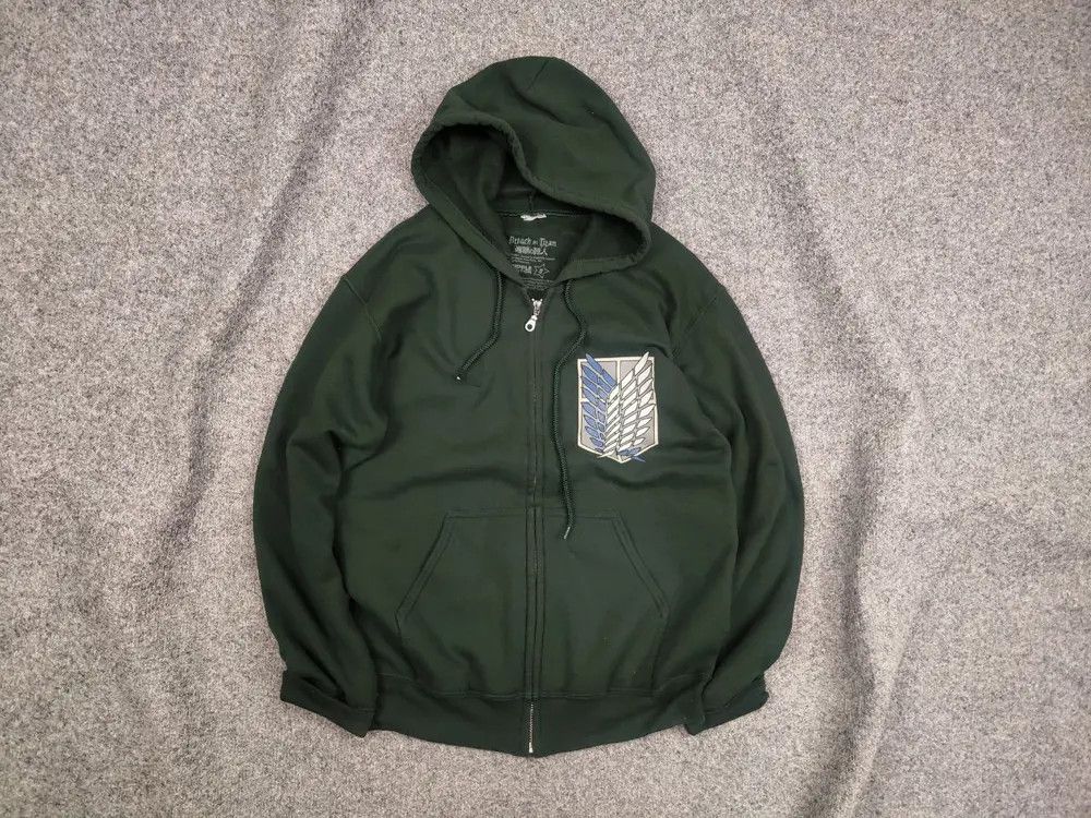 Anime Vintage Attack On Titan Anime Movie Game Zip Logo Hoodie Size US M / EU 48-50 / 2 - 1 Thumbnail
