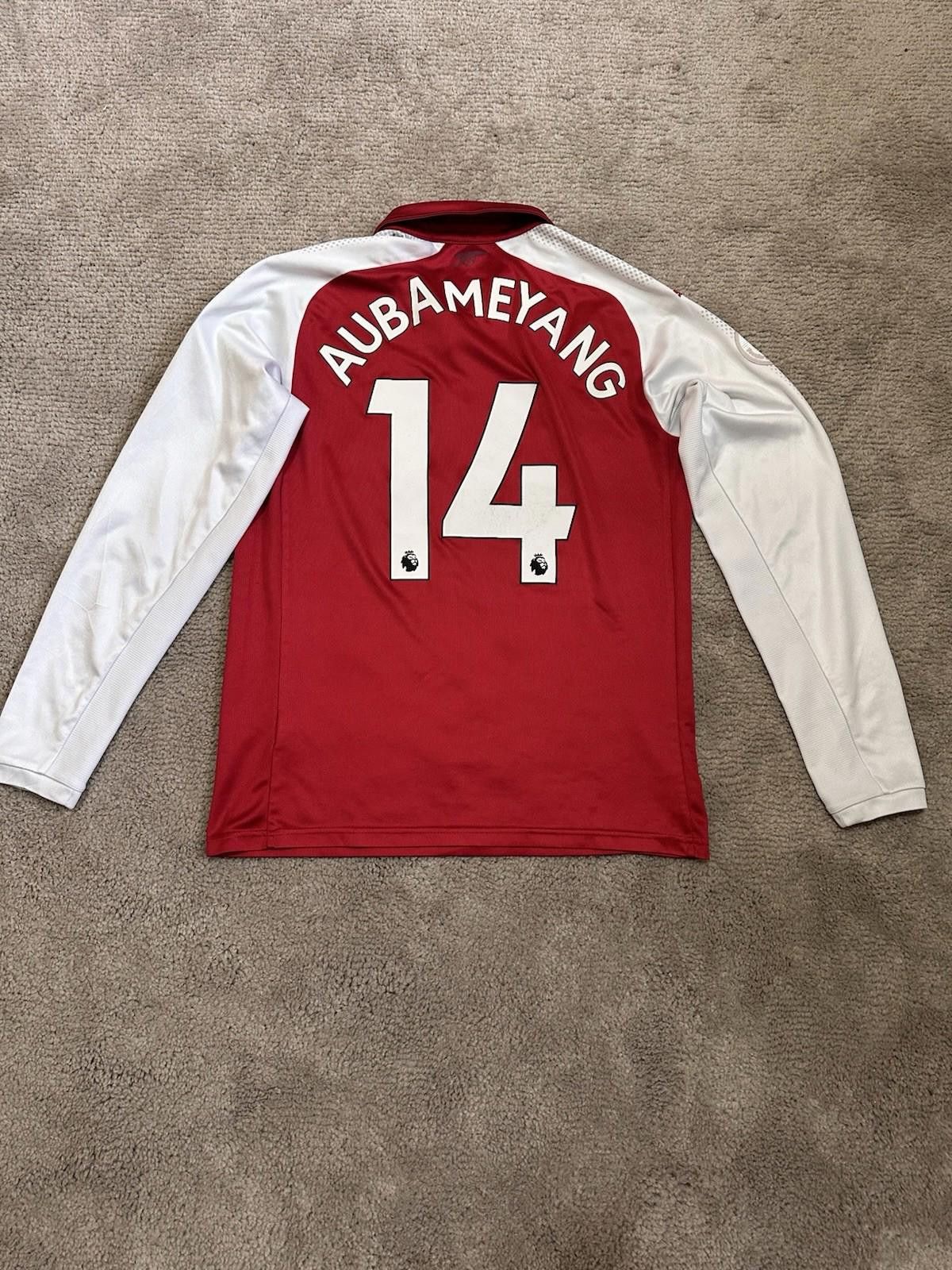 Puma #14 AUBAMEYANG ARSENAL LONDON 2017/18 HOME SHIRT JERSEY PUMA Size US M / EU 48-50 / 2 - 9 Thumbnail