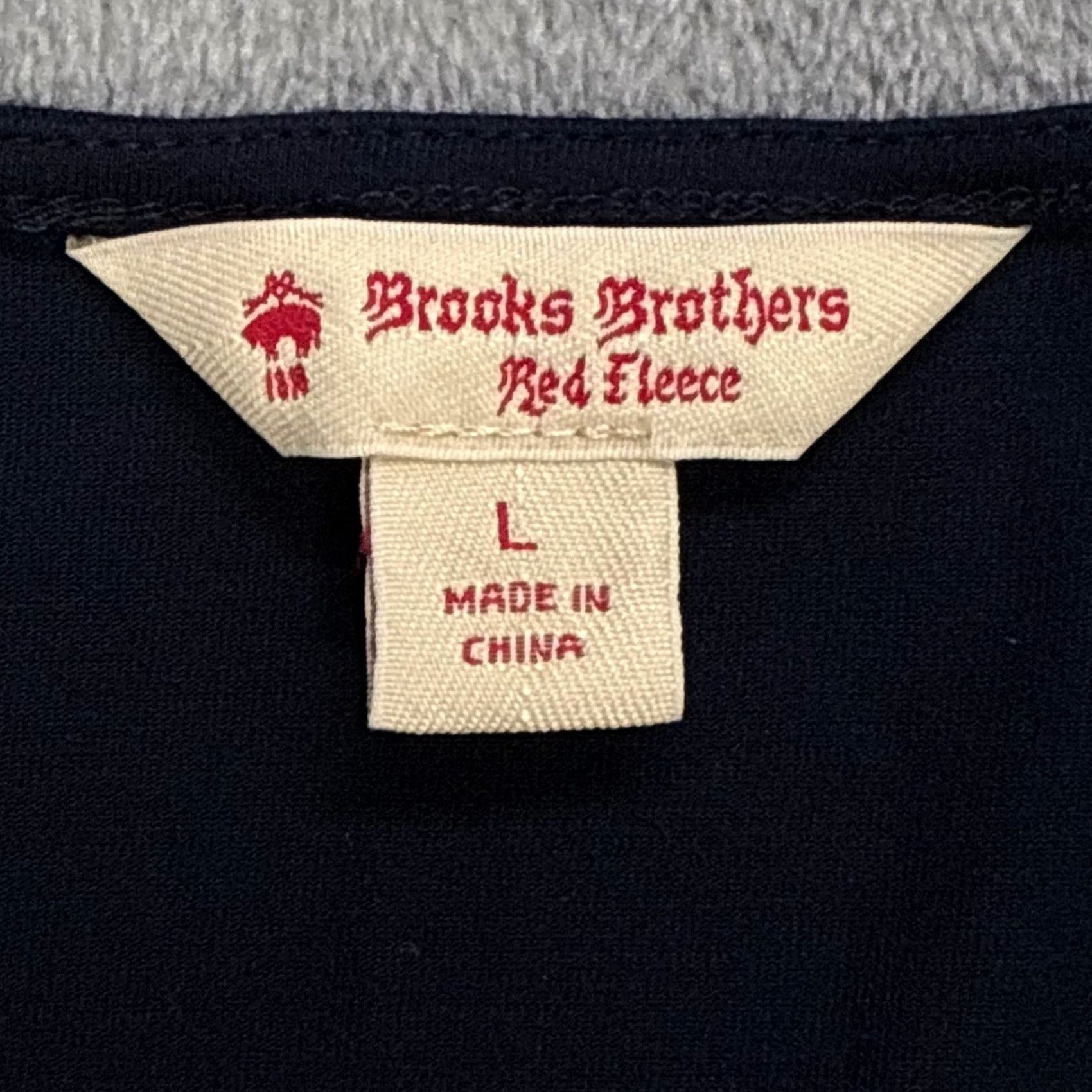 Brooks Brothers Brooks Brothers Red Fleece Navy Blue Scoop Neck Shirt L Rayon Blend Women's Size L / US 10 / IT 46 - 4 Thumbnail