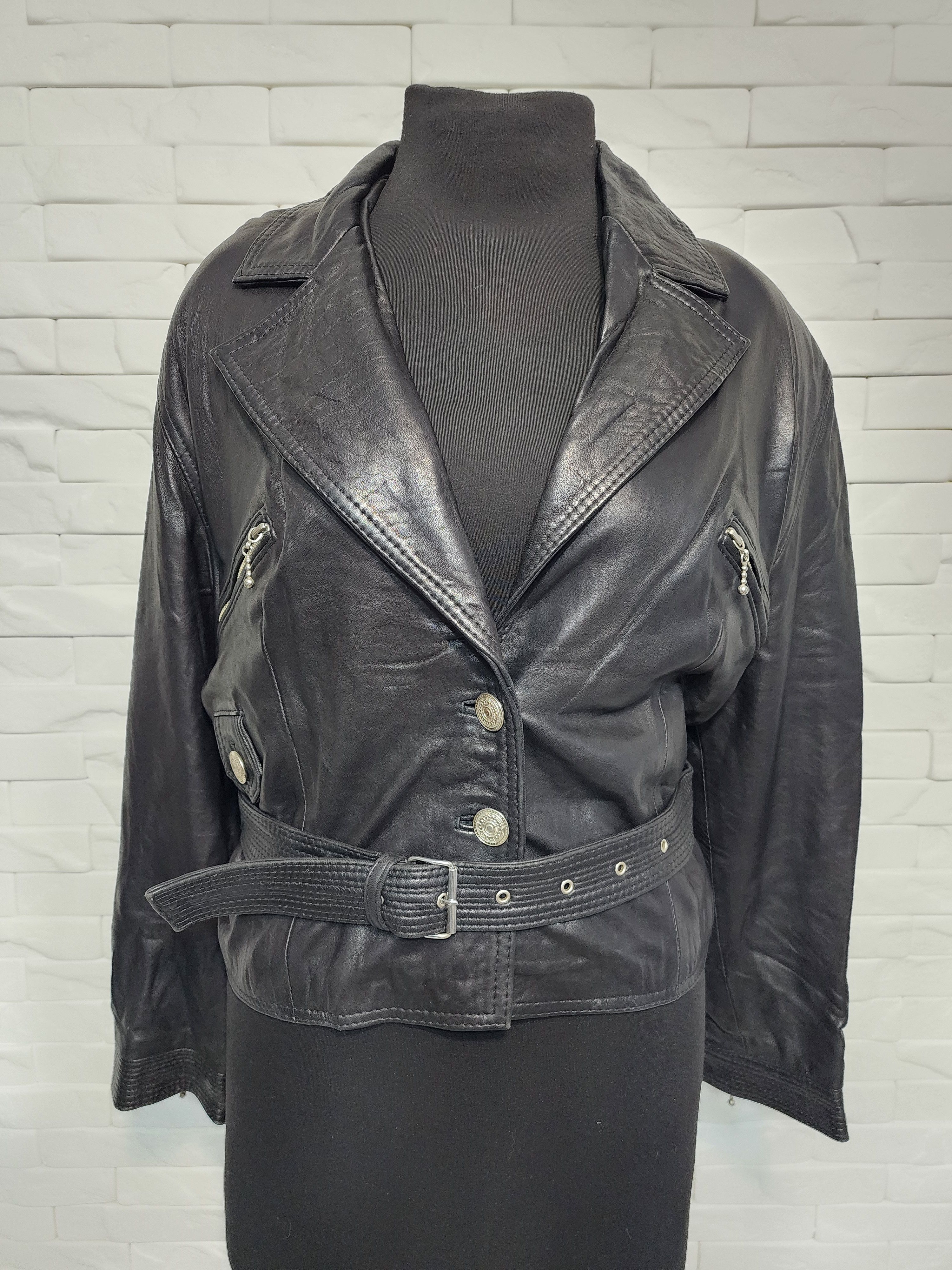 Designer Women's leather jacket with buttons. Size XL / US 12-14 / IT 48-50 - 1 Thumbnail