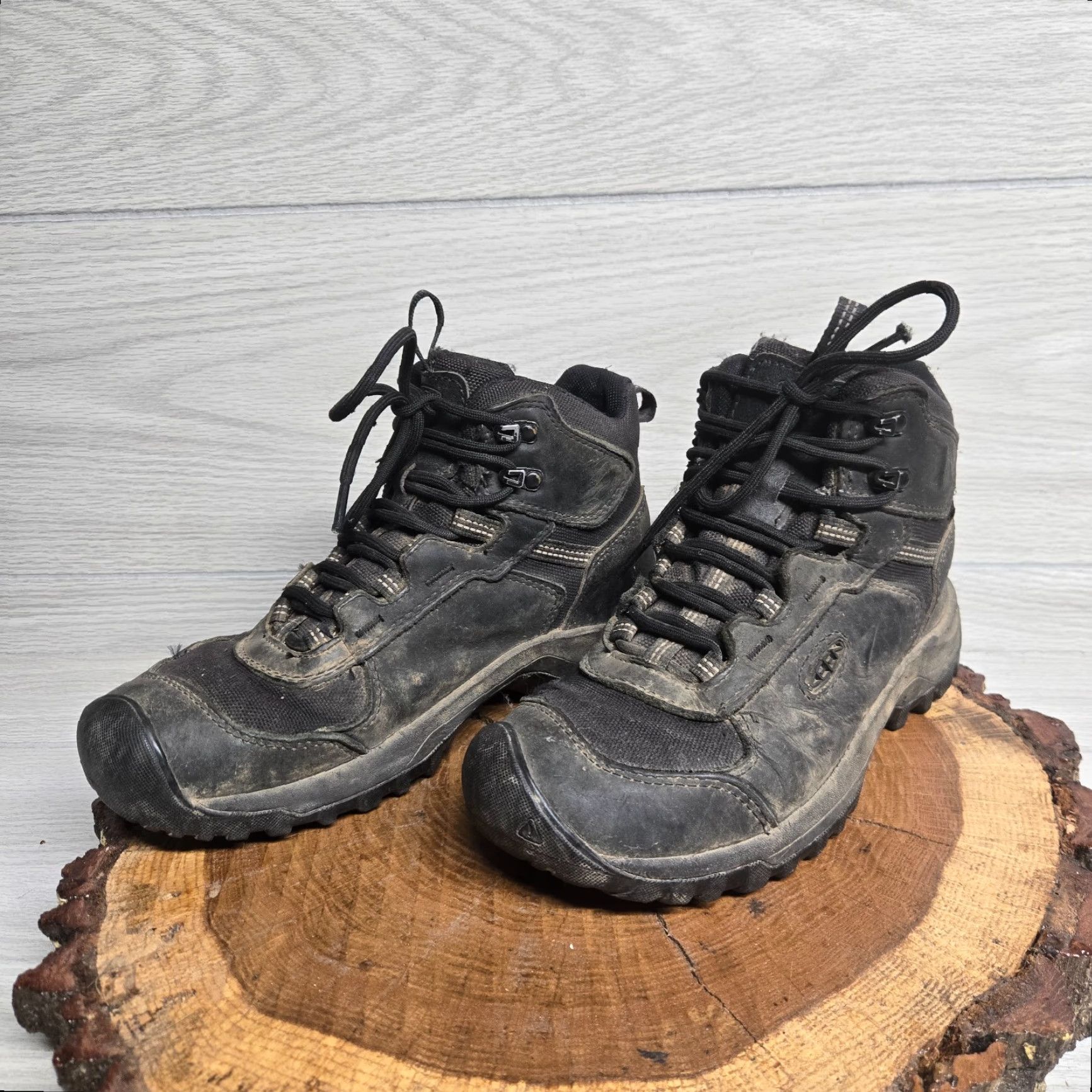 KEEN KEEN Steens Mid Polar Black Waterproof Boots Adult Women Size 8.5 Black Winter Hiking Shoes 1023963 Mens Womens Girls? Size US 8.5 / IT 38.5 - 2 Thumbnail