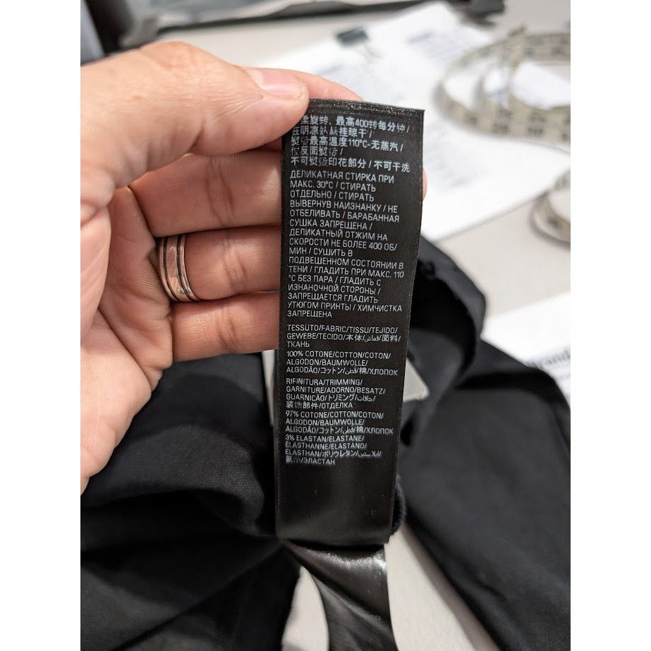 Balenciaga o1rshd1 Long Sleeve T-Shirt in Nero Size US M / EU 48-50 / 2 - 19 Thumbnail