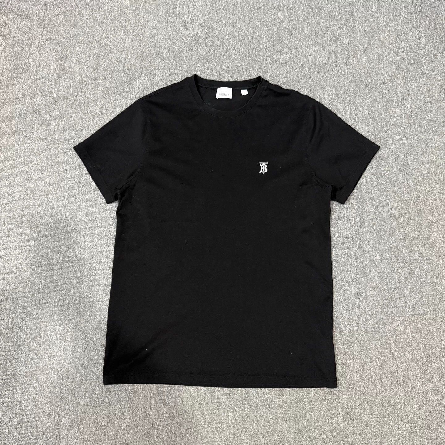 Burberry Burberry Black TB Logo Short Sleeve L 99 New Size L / US 10 / IT 46 - 1 Thumbnail