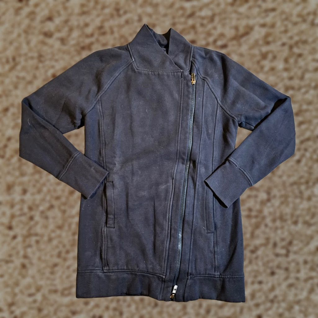 Lululemon Lululemon Jacket Womens 4 Black Back To Wrap It Sweatshirt Full Zip Casual Size S / US 4 / IT 40 - 1 Thumbnail