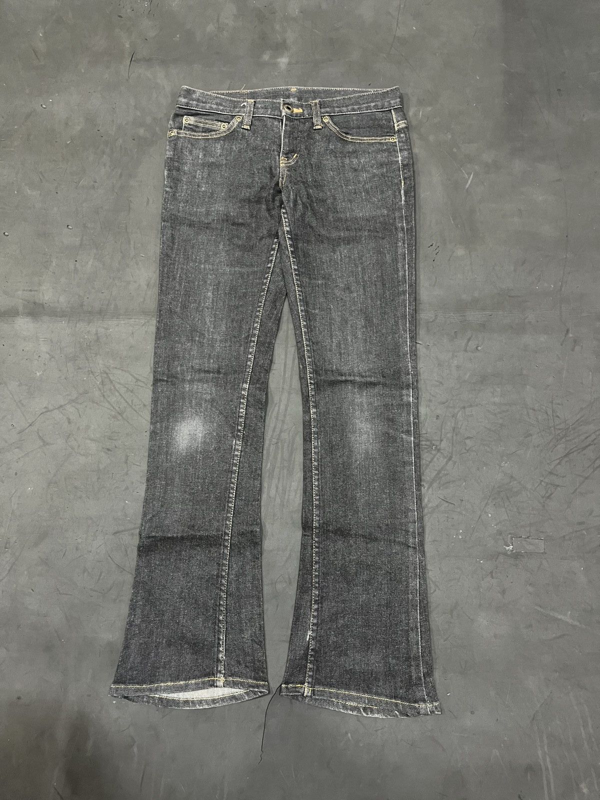20471120 × Beauty Beast × Hysteric Glamour 💸BINDINGOFFER💸Hysteric glamour flared jeans Size 29" - 1 Thumbnail
