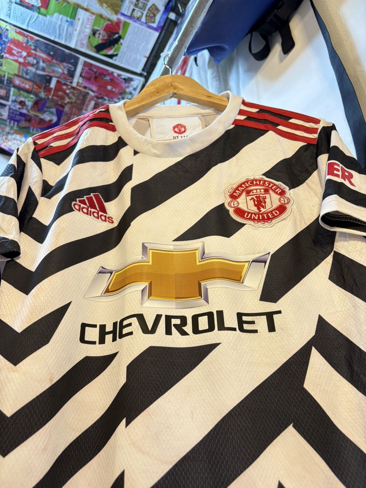 Adidas 2020 Manchester United Third Kit Size US S / EU 44-46 / 1 - 2 Thumbnail