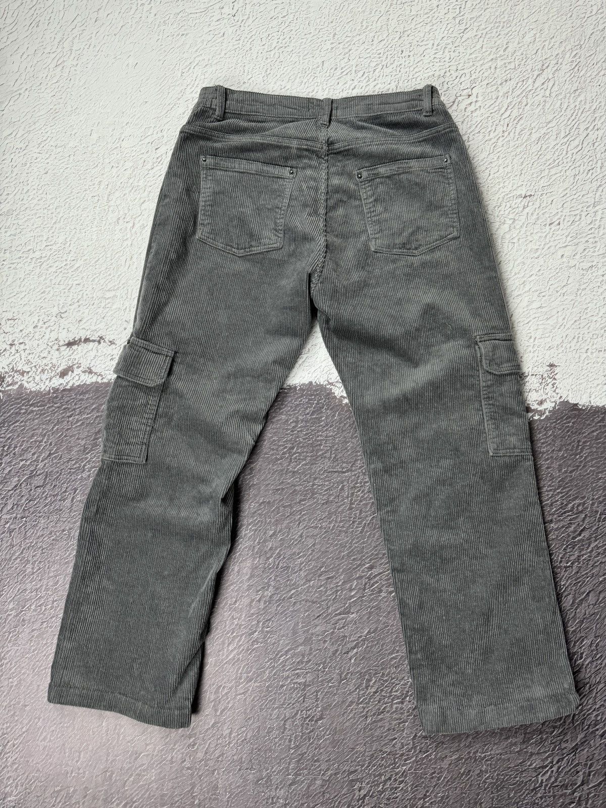 Japanese Brand Atlas for men grey corduroy utility cargo pants size 32 Size US 32 / EU 48 - 8 Thumbnail