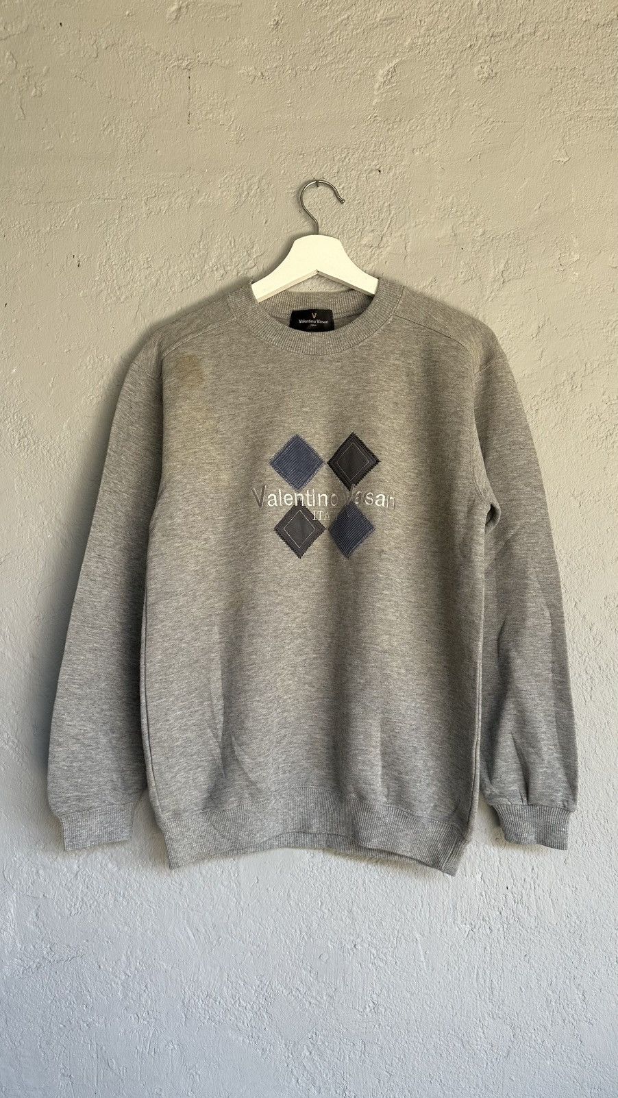 Valentino Valentino Vasari italy crewneck Size US S / EU 44-46 / 1 - 1 Thumbnail