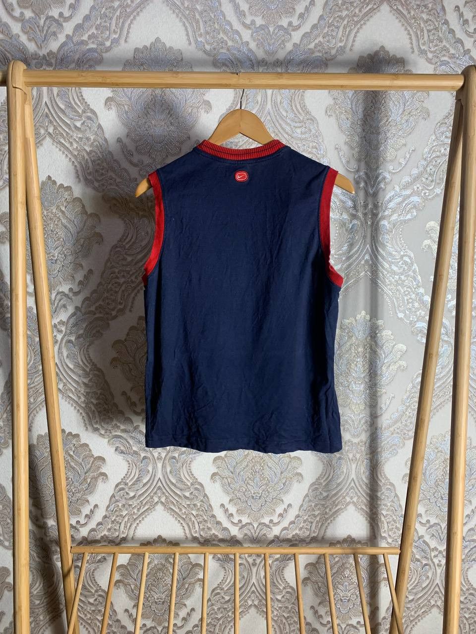 Nike Vintage Nike Big Logo Swoosh Retro T-shirt Drill y2K 90s Size US M / EU 48-50 / 2 - 7 Thumbnail