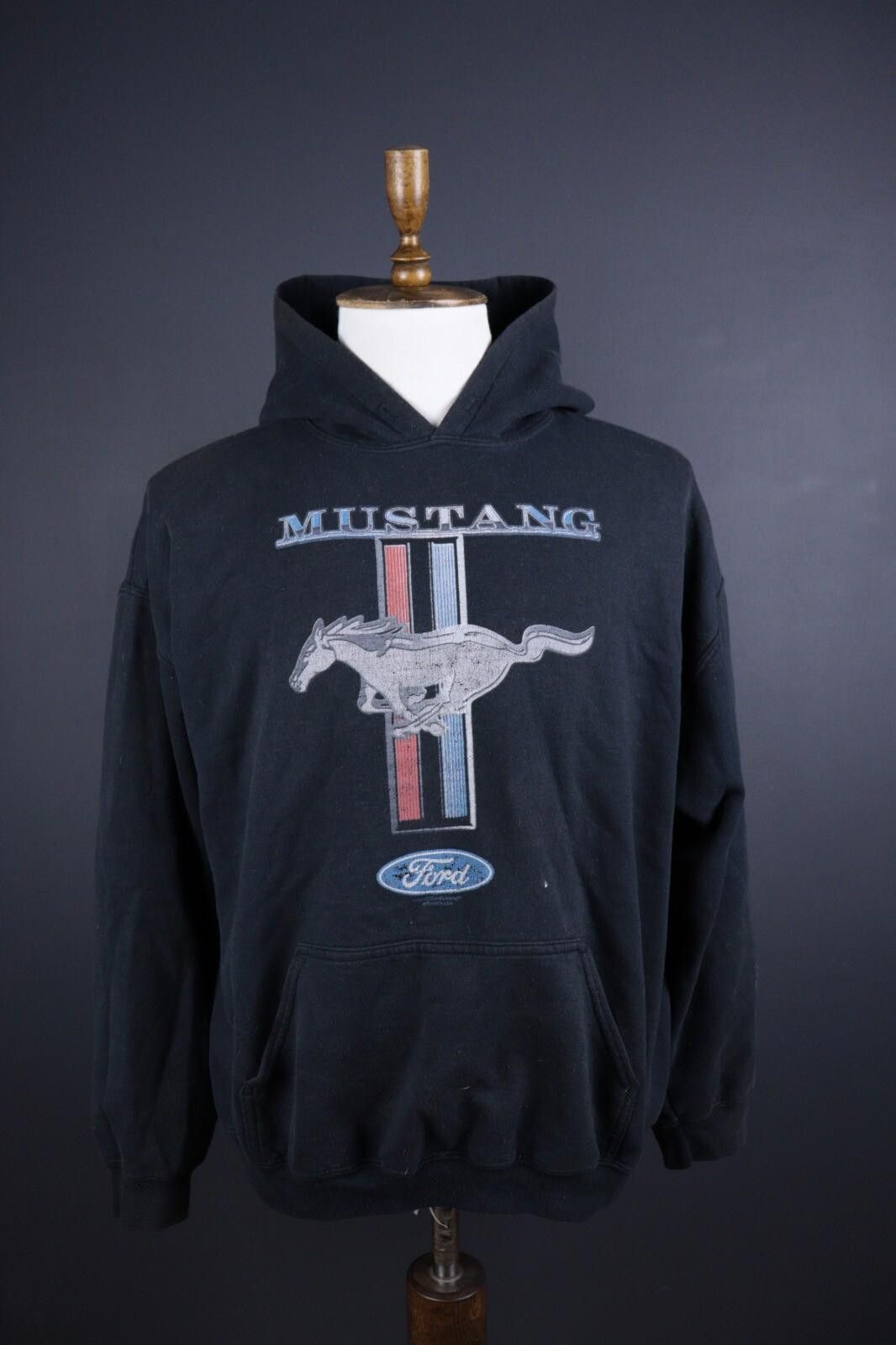 Gildan Gildan Ford Mustang Black Sweatshirt Hoodie Size XL Size US XL / EU 56 / 4 - 1 Thumbnail