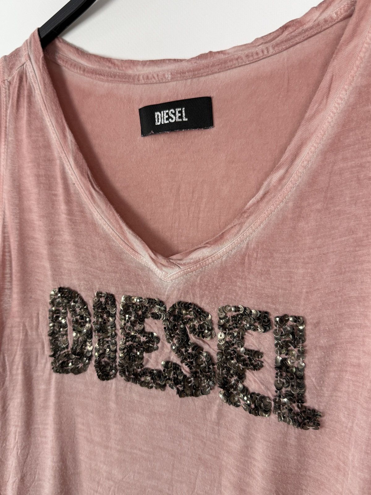 Diesel Y2K Vintage Diesel Distressed Sequin Logo Dyed Pink Tank Top Size S / US 4 / IT 40 - 5 Thumbnail