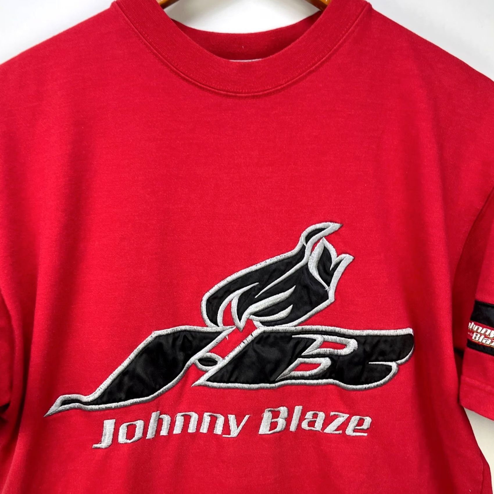 Vintage VINTAGE Johnny Blaze Method Man Wutang T Shirt Red Large 90s Hip Hop Mens Size US L / EU 52-54 / 3 - 2 Thumbnail
