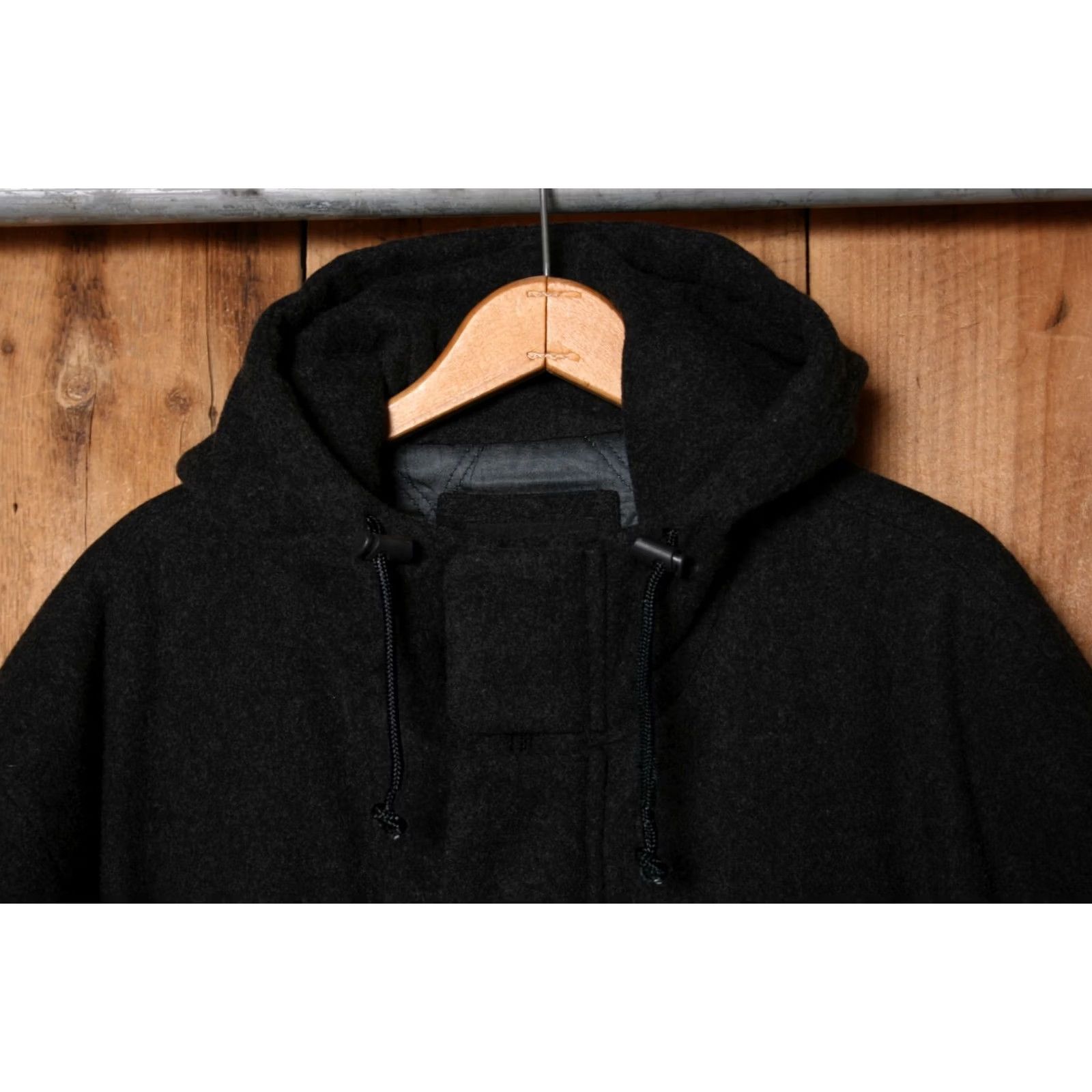 Andrew Marc VINTAGE Andrew Marc Parka Hooded Parka Mens Jacket Wool/Cashmere Blend Sz. L Gray 90s/Y2K Features: Hooded, Zip Size US L / EU 52-54 / 3 - 2 Thumbnail