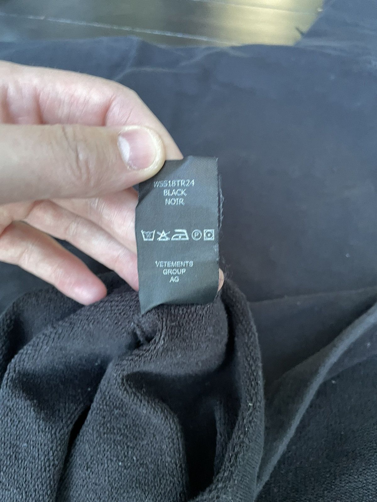 Vetements Vetements x Tommy Hilfiger hoodie Size US L / EU 52-54 / 3 - 9 Thumbnail