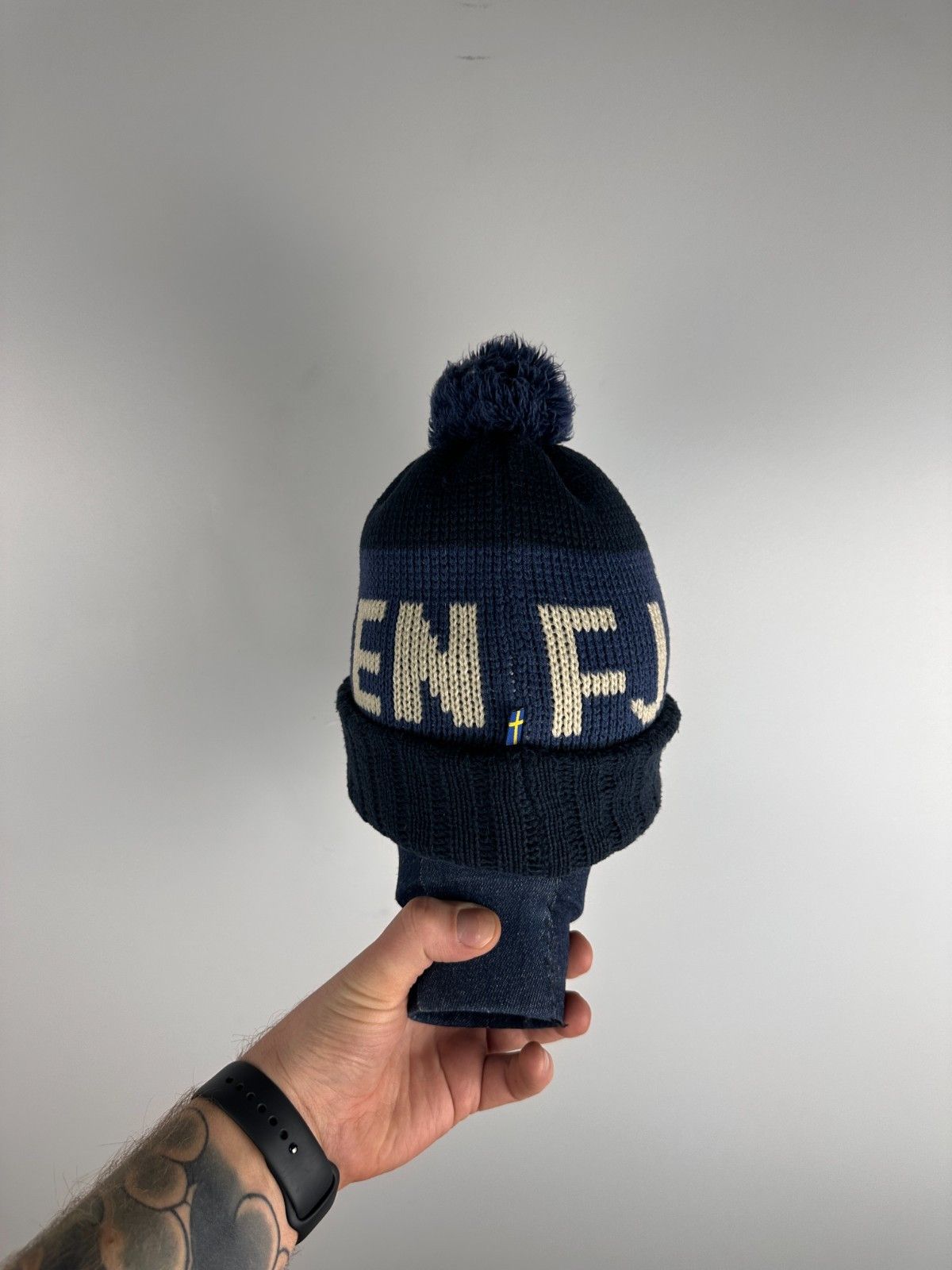 Fjallraven Fjallraven Pom Hat Blue White One Size Size ONE SIZE - 3 Thumbnail