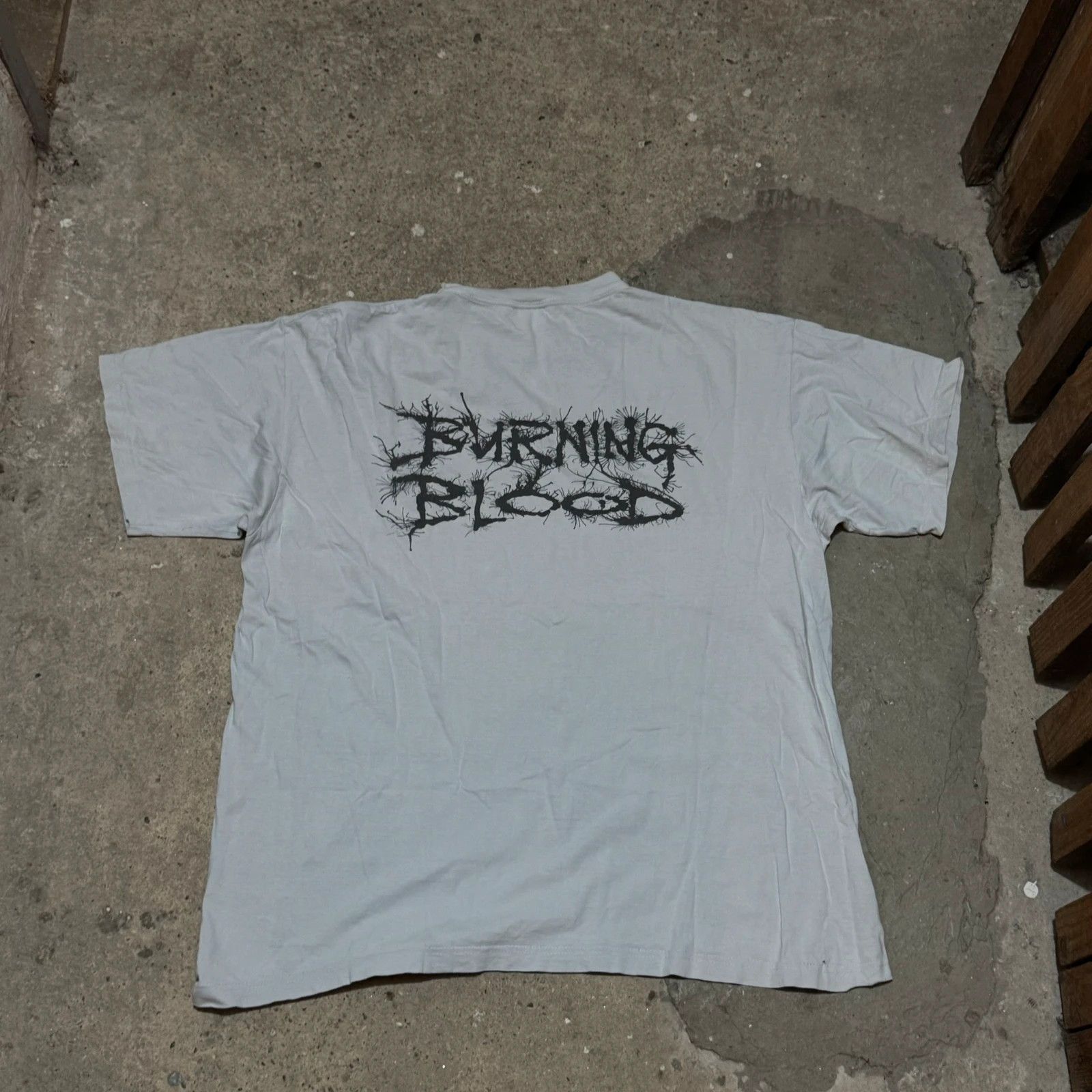 Band Tees × Vintage Vintage Six feet under burning blood t-shirt Size US XL / EU 56 / 4 - 2 Thumbnail
