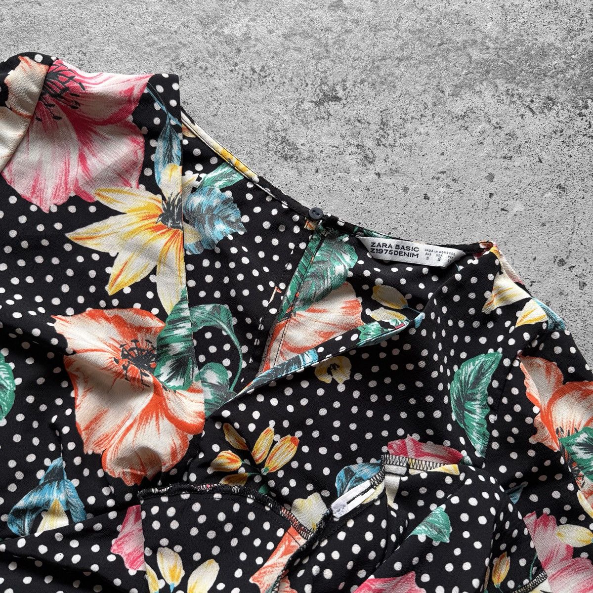 Zara Zara Basic Womens Floral Polka Dot Dress Short Sleeve V-Neck Size S / US 4 / IT 40 - 4 Thumbnail