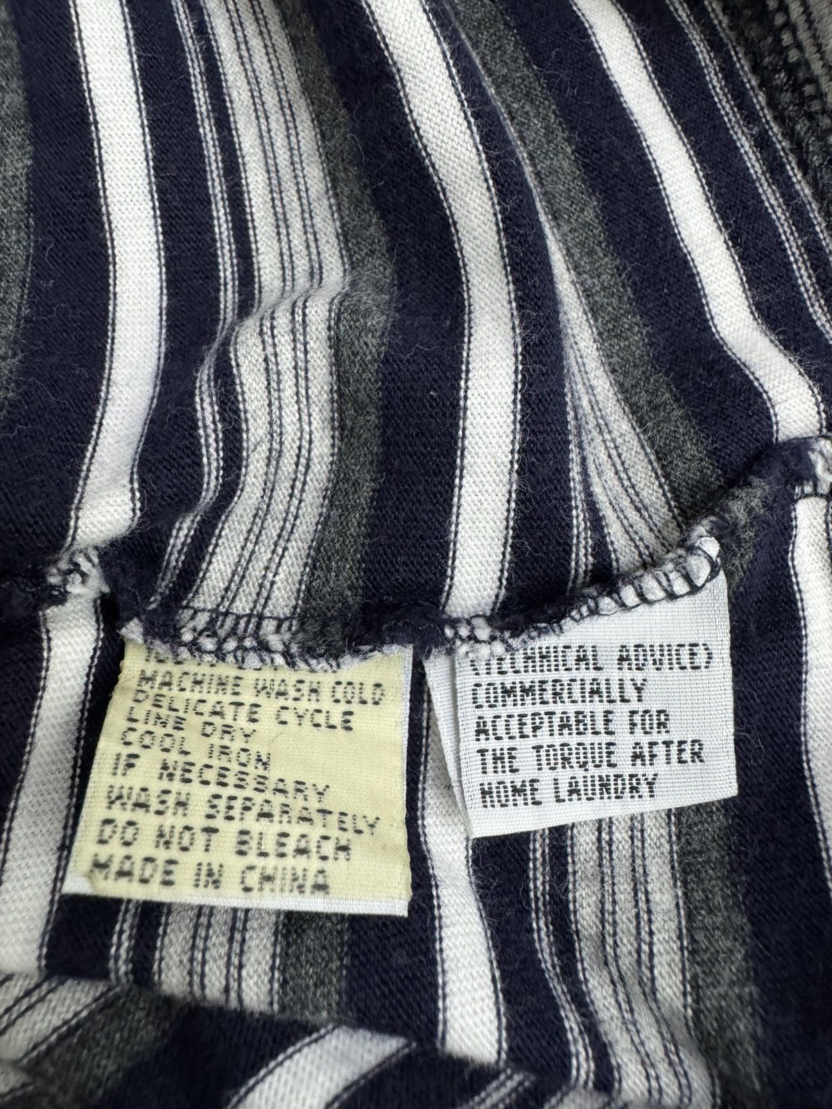 Yves Saint Laurent vintage Yves Saint Laurent striped t-shirt pocket Logo Size US M / EU 48-50 / 2 - 9 Thumbnail