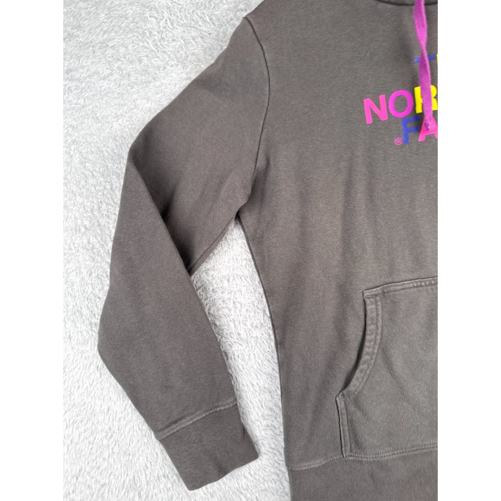 The North Face The North Face Hoodie Womens M Gray Pink Pullover Sweatshirt Cotton Jersey Logo Size M / US 6-8 / IT 42-44 - 3 Thumbnail
