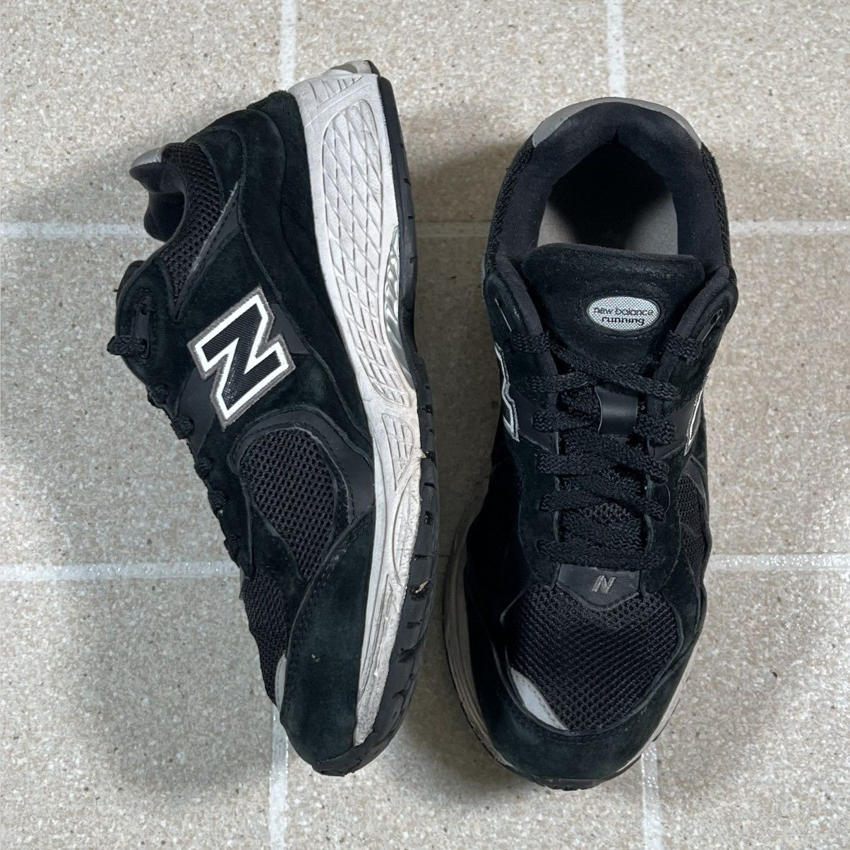 New Balance New Balance 2002R Black Phantom Gunmetal M2002RBK Size 8 Size US 8 / EU 41 - 4 Thumbnail