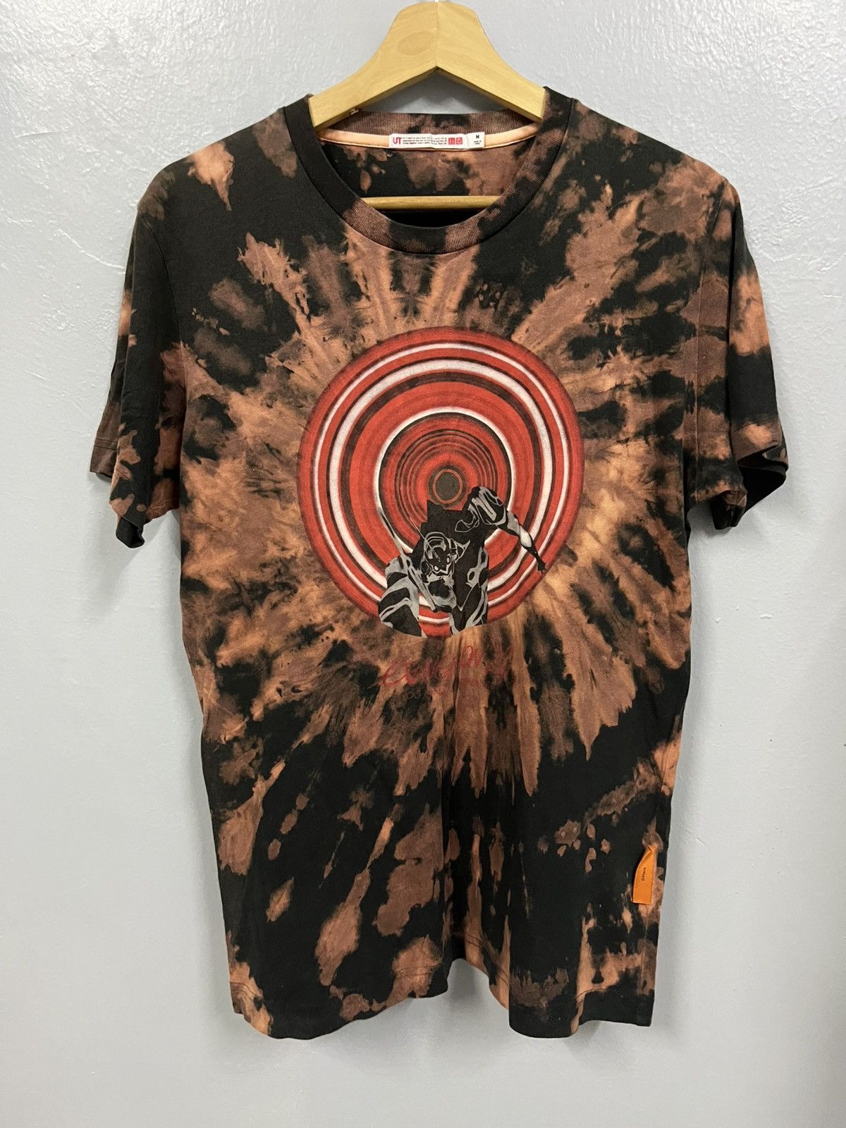 Custom tee