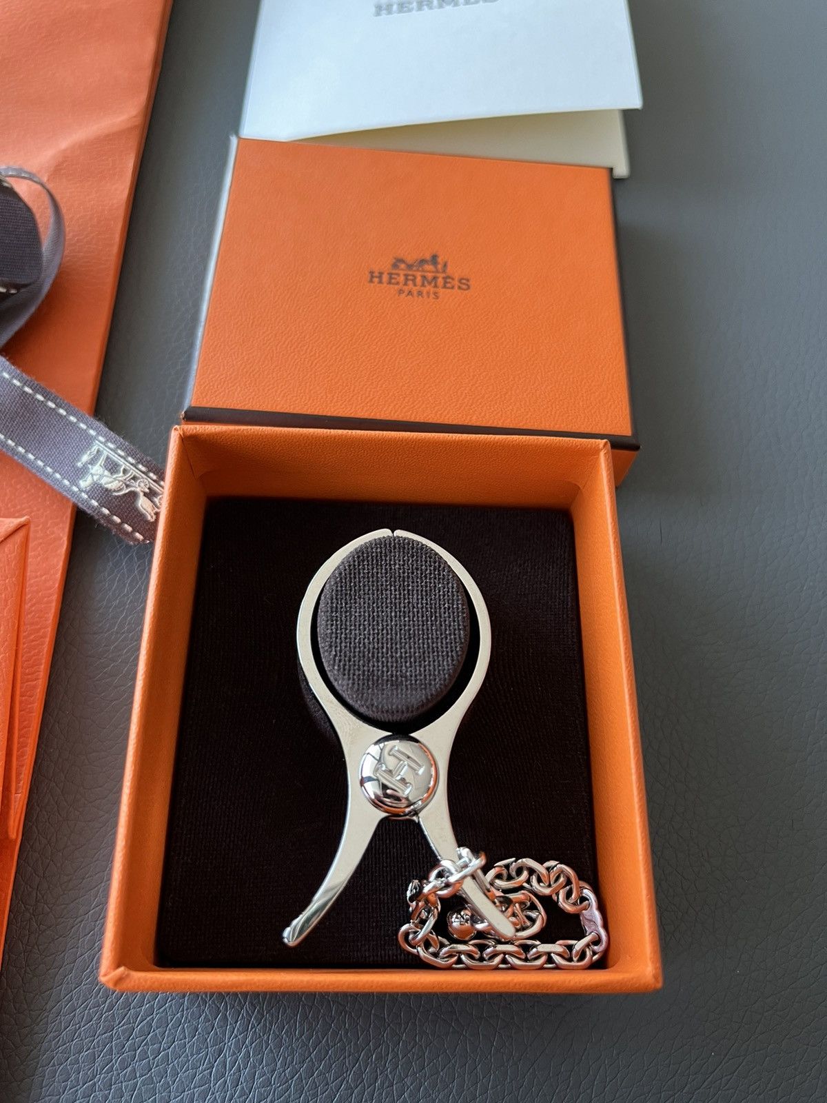 Hermes Brand New Hermes Scarf or Glove Clip Size ONE SIZE - 2 Thumbnail
