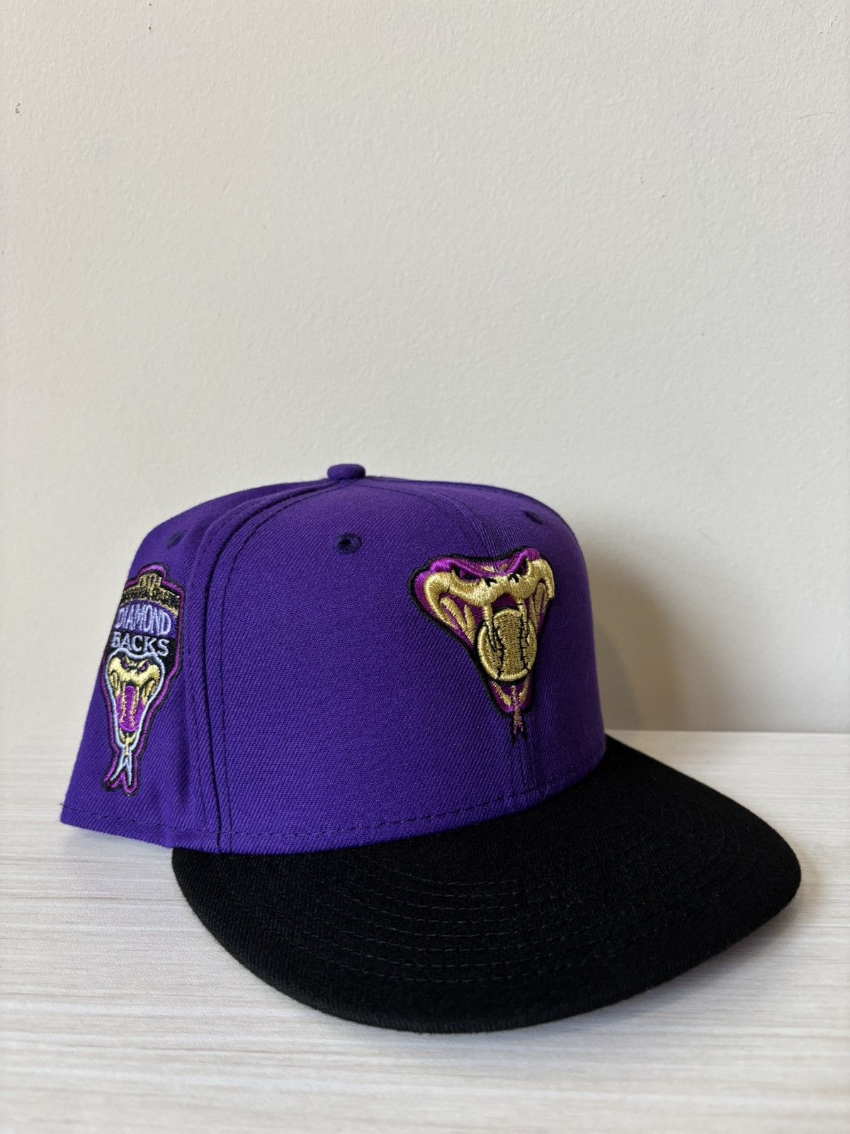 Lids Arizona Diamondbacks Fitted Crown Royal Size 7 1/2 Size ONE SIZE - 1 Thumbnail