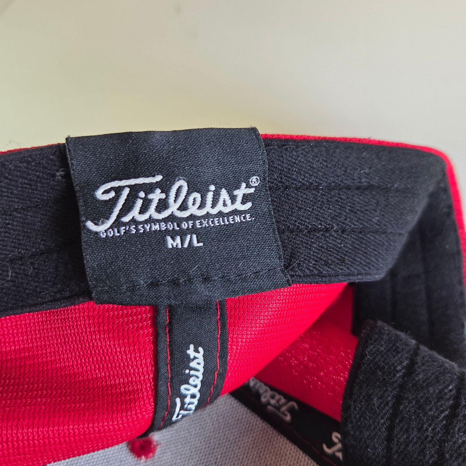 Titleist Titleist M/L Red Golf Cap A-Flex Fitted Mesh Polyester Hat Size ONE SIZE - 10 Thumbnail
