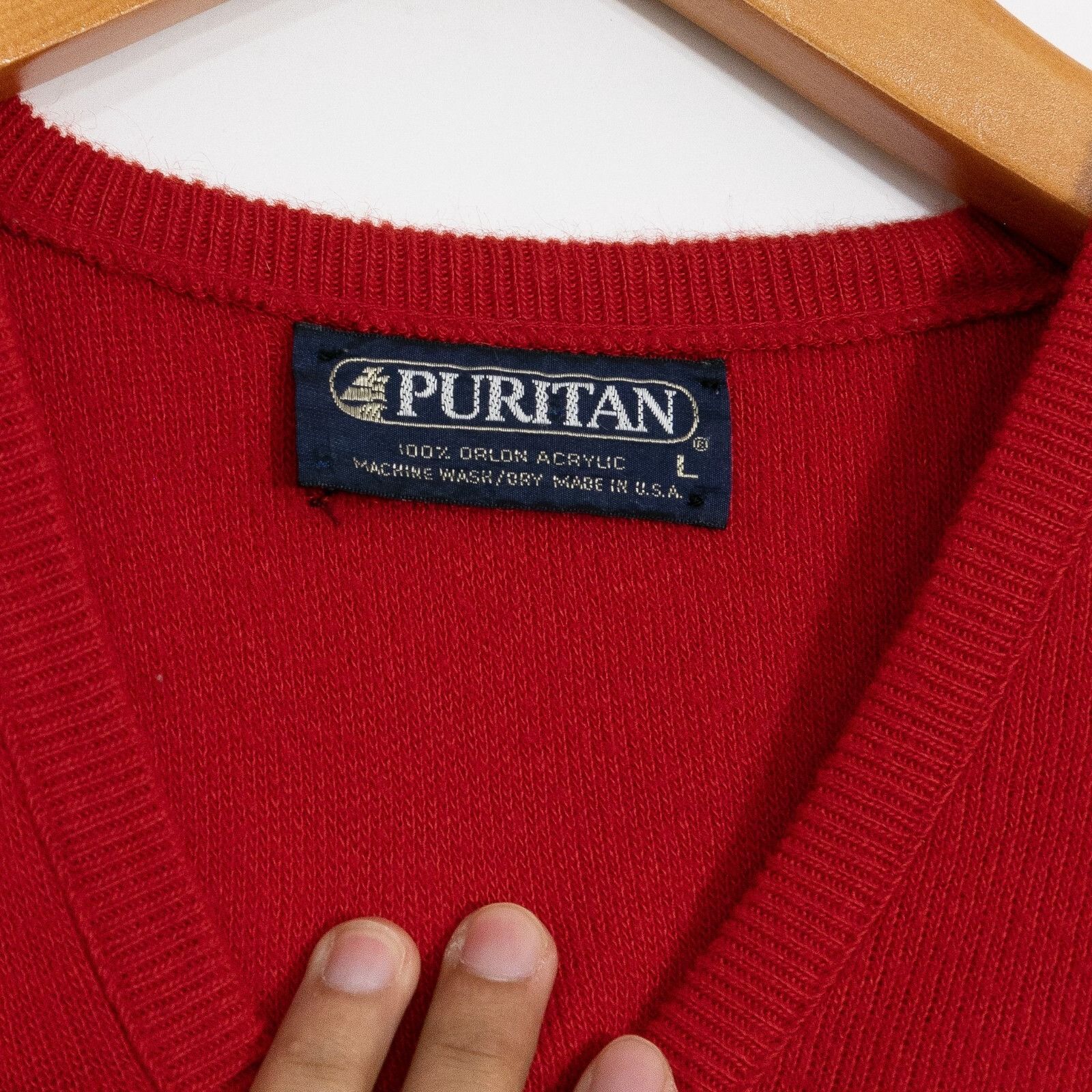 Puritan × Vintage Vintage Puritan V Neck Acrylic Sweater Large Red Distressed Size US L / EU 52-54 / 3 - 3 Thumbnail