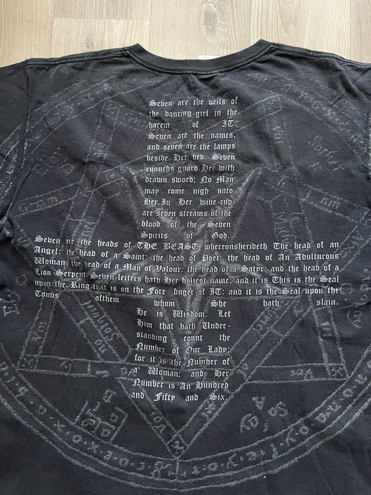 Vintage Rare Gothic Darkwear Skull & Pentagram Tee Size US L / EU 52-54 / 3 - 9 Thumbnail