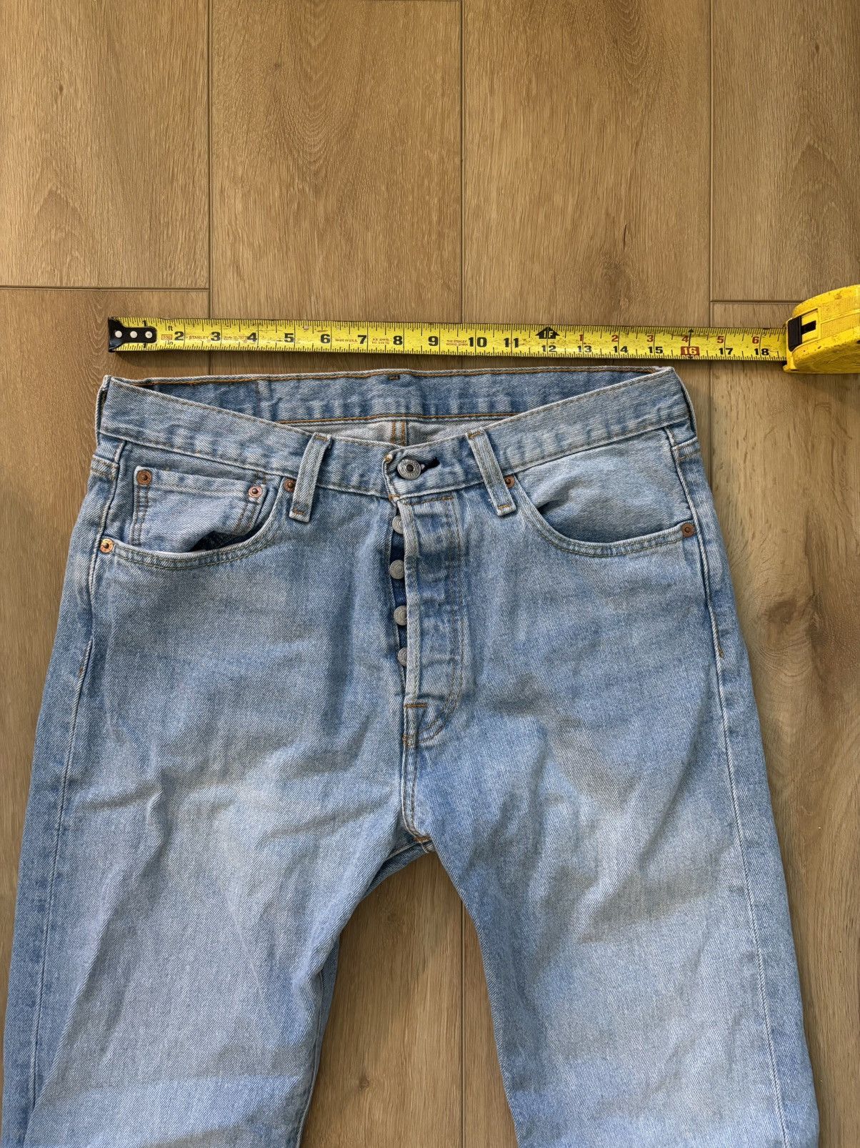 Levi's Levis 501 light blue jeans Size US 31 - 3 Thumbnail