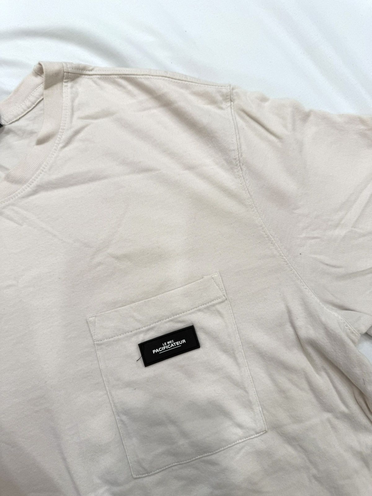 H&M H&M Le Mec Pacificateur Chest Pocket T-shirt Men Size M / US 6-8 / IT 42-44 - 1 Thumbnail