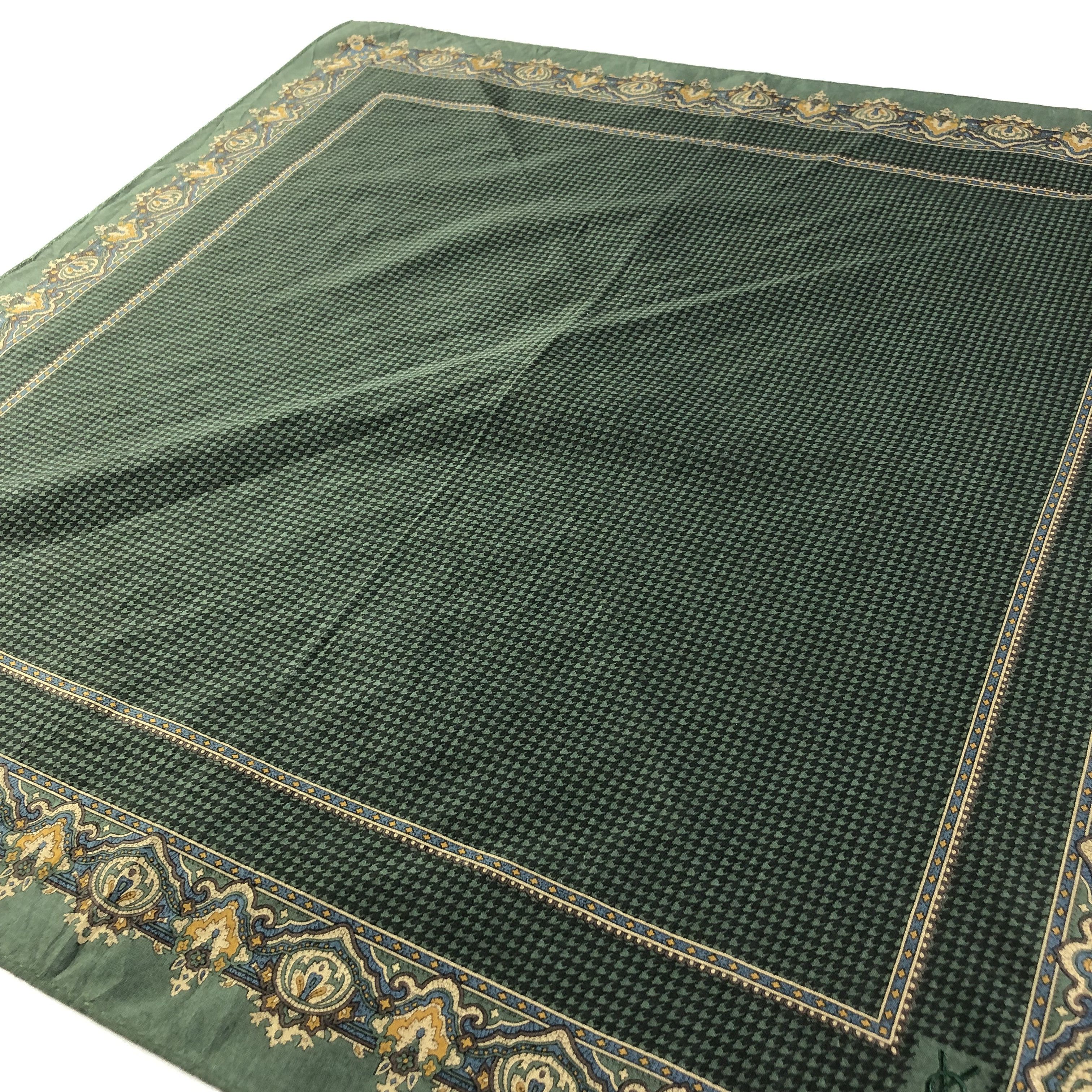 Yves Saint Laurent YSL Handkerchief Neckerchief Bandana H1634 Size ONE SIZE - 1 Thumbnail