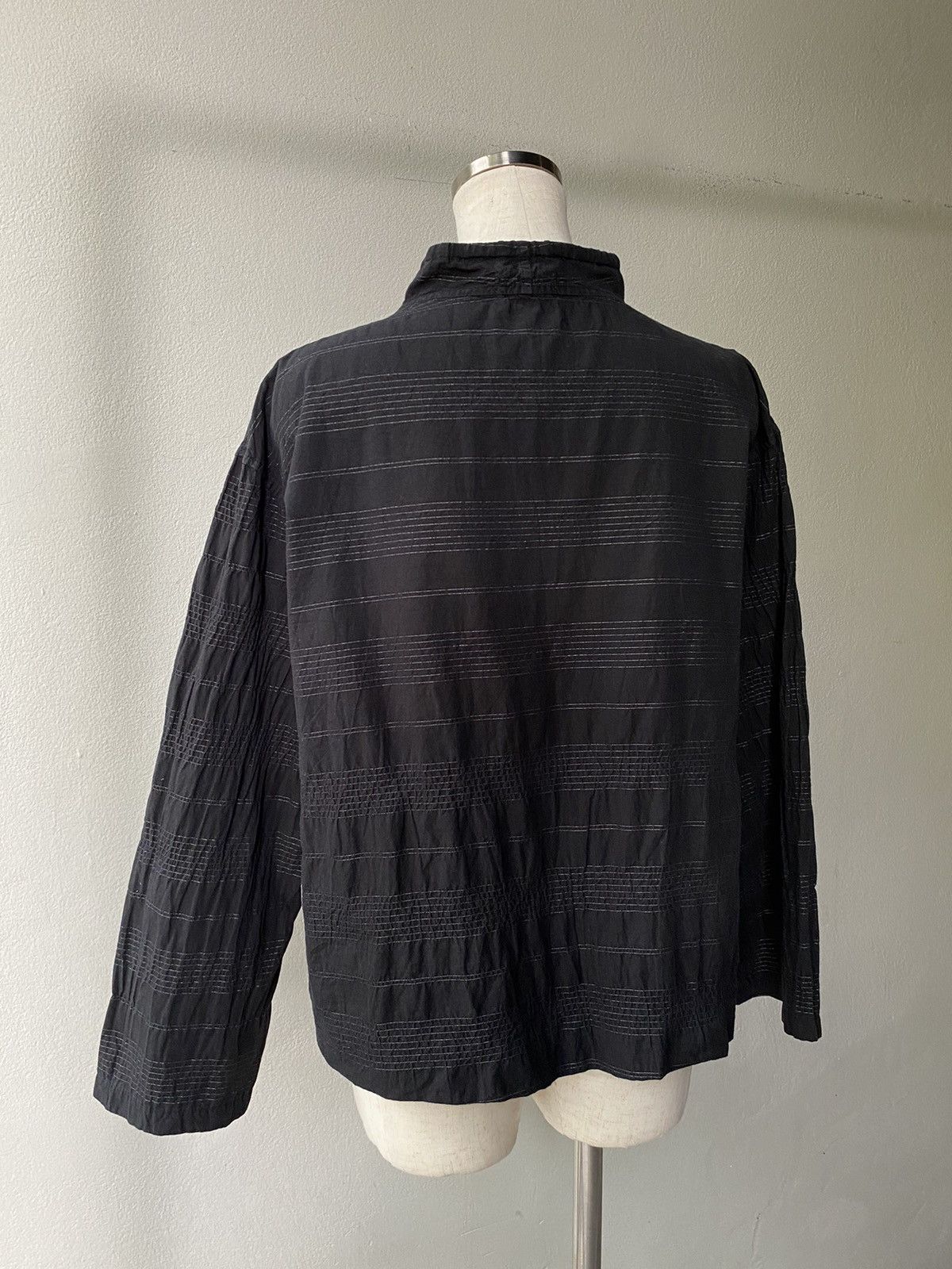 Issey Miyake Plantation Black Ruched Long-Sleeve Blouse Size M / US 6-8 / IT 42-44 - 14 Thumbnail