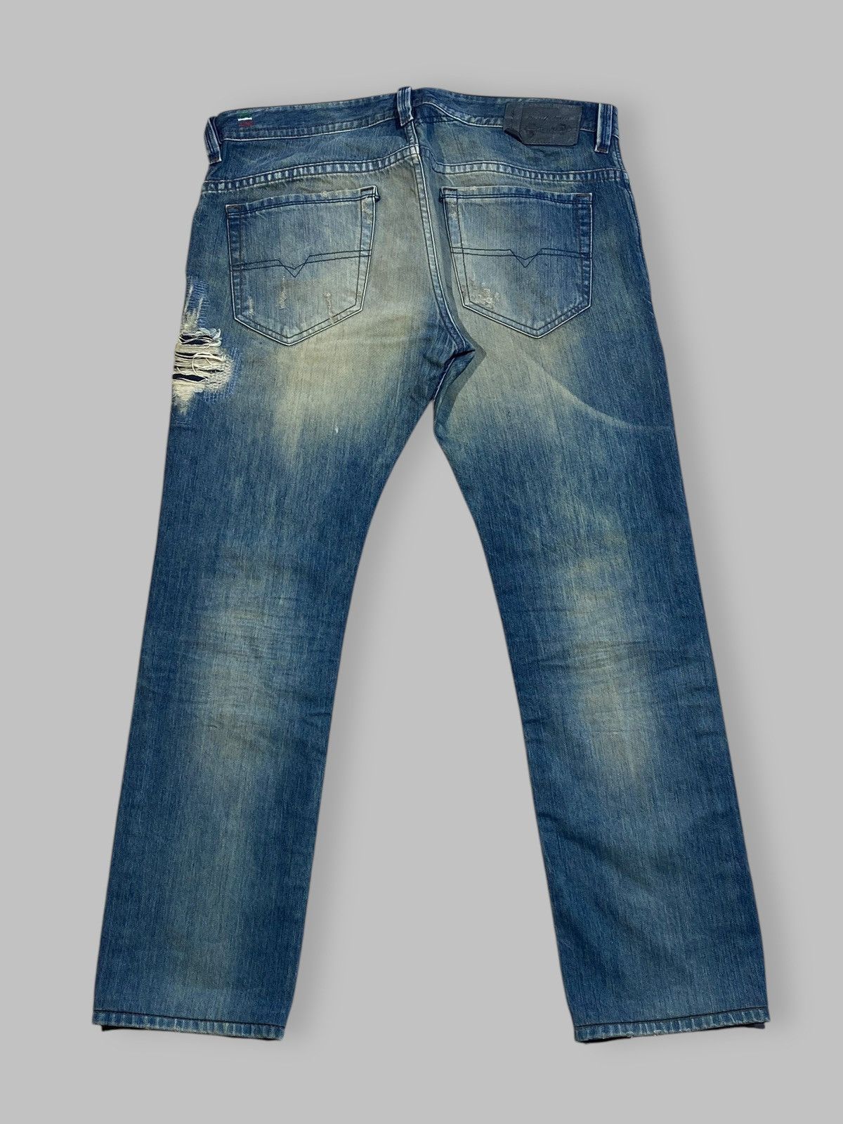 Diesel × Vintage Vintage Diesel Thavar Y2k Hype Distressed Washed Denim Jeans Size US 33 - 2 Thumbnail