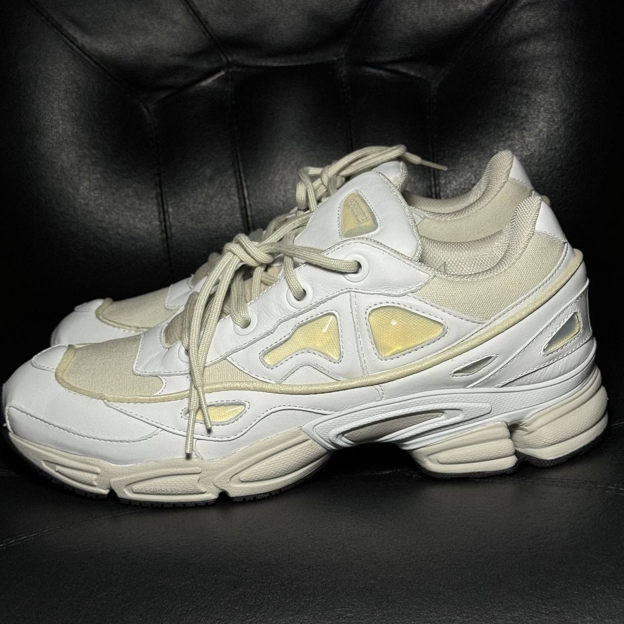 Adidas × Raf Simons 11us Adidas Raf Simons Ozweego Cream White 2017 Size US 11 / EU 44 - 3 Thumbnail