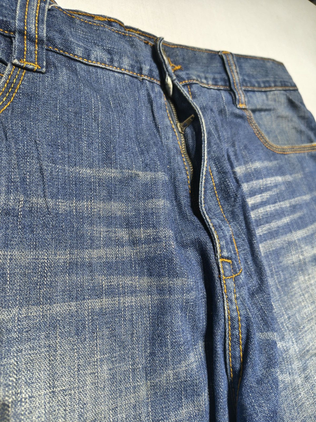 Southpole CRAZY EMROIDERED ROCAWEAR JEANS 🥵🥵(024) Size US 38 / EU 54 - 11 Thumbnail