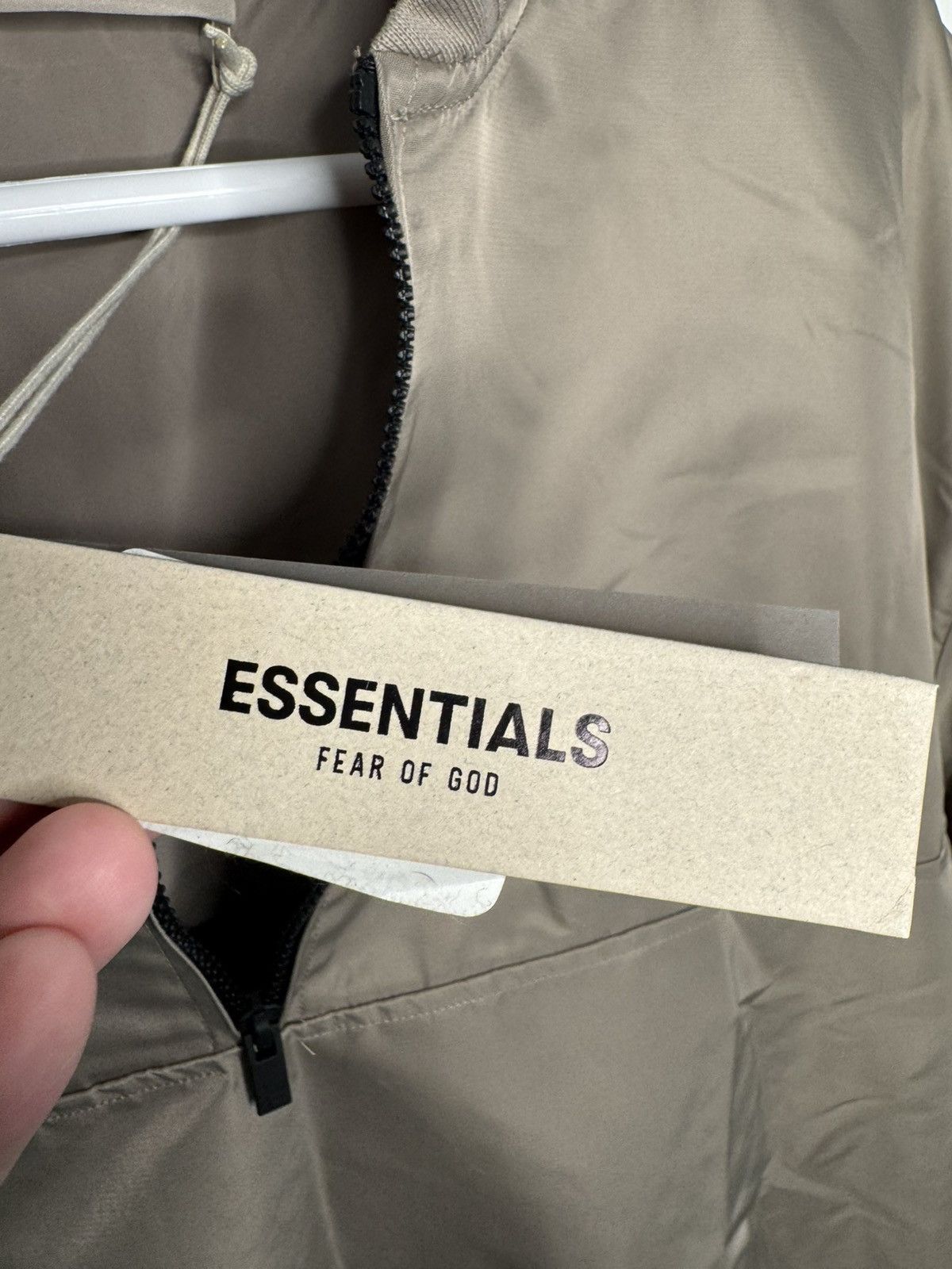 Fear of God Fear of God ESSENTIALS Nylon 1/4 Zip Size US XL / EU 56 / 4 - 9 Thumbnail