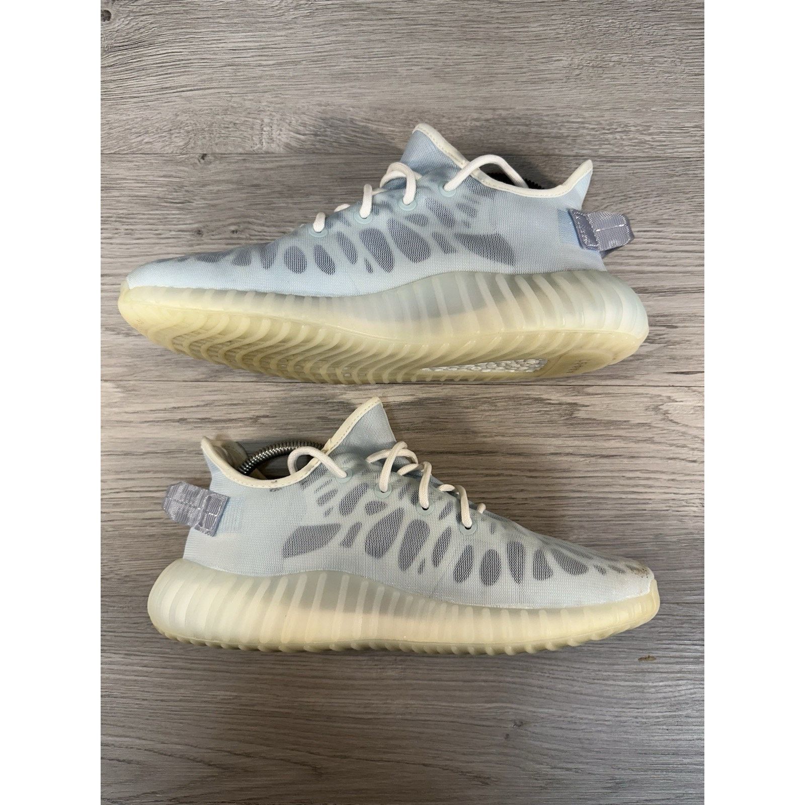 Adidas × Yeezy Adidas Yeezy Boost 350 V2 Mono Ice - Size 9 Size US 9 / EU 42 - 3 Thumbnail