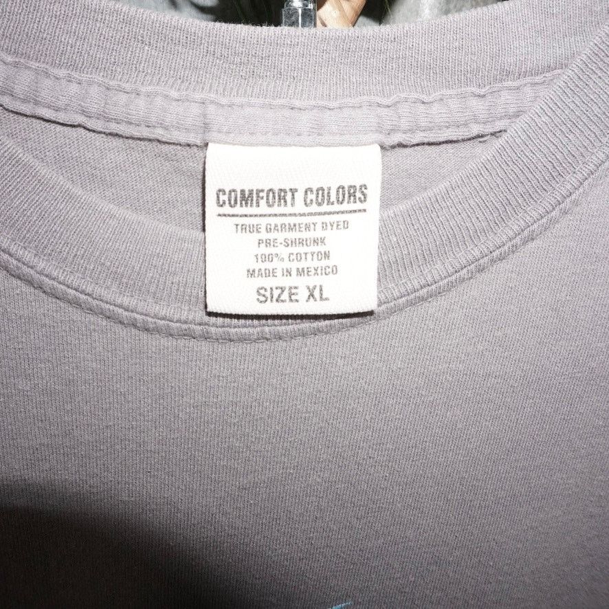 Vintage XL - Cape Cod grunge tribal dolphin ocean sea 2000s t-shirt Size US XL / EU 56 / 4 - 3 Thumbnail