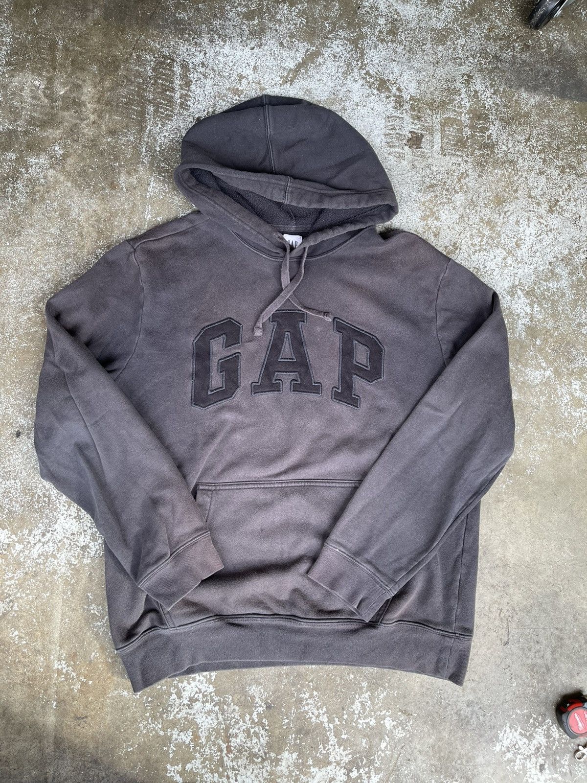 Gap Gap Spellout Faded Black Hoodie Size US M / EU 48-50 / 2 - 1 Thumbnail